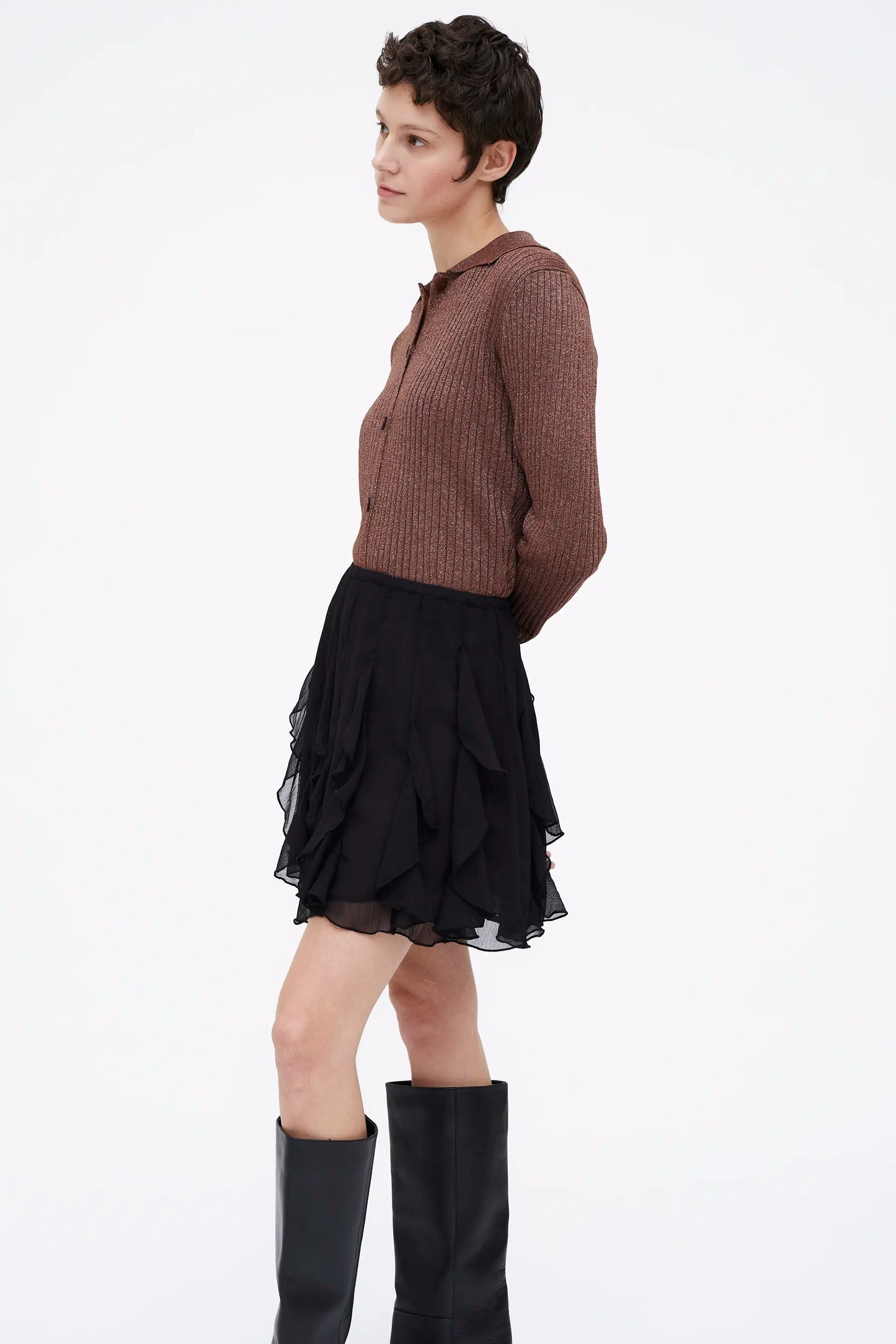 Falda corta de chiffon negro