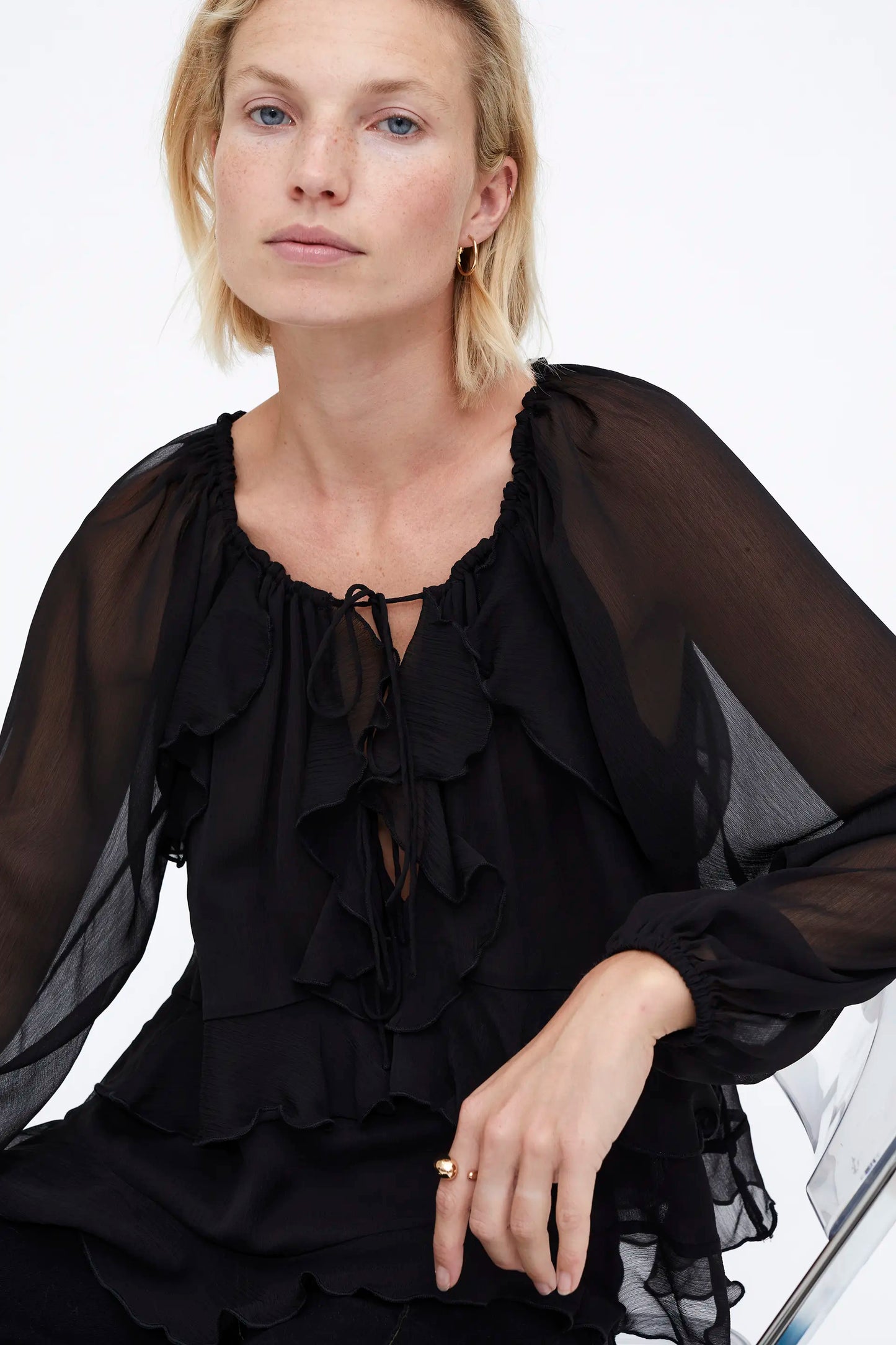 Top de chiffon negro