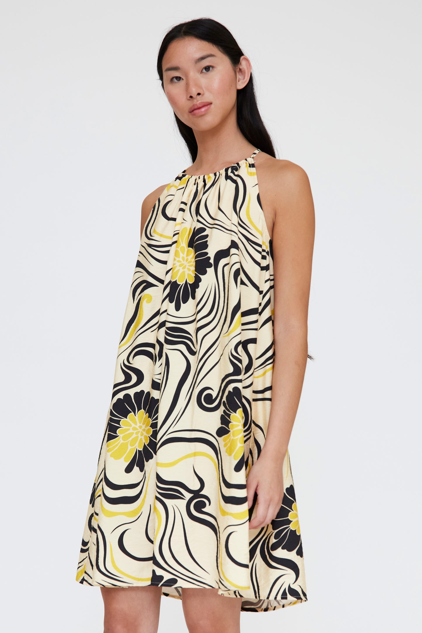 Vestido corto con estampado Praga