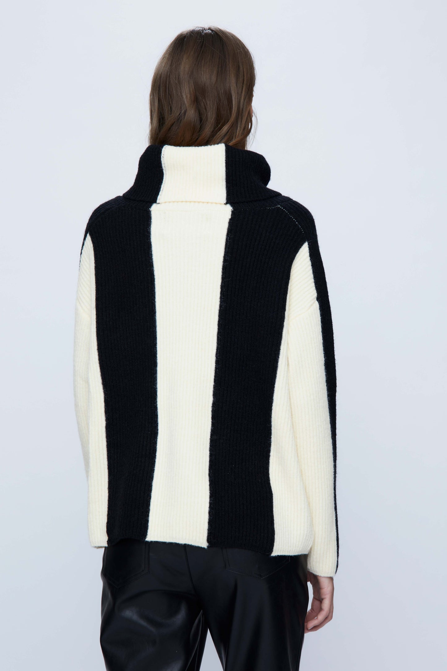 Striped Print Turtleneck Knitted Sweater