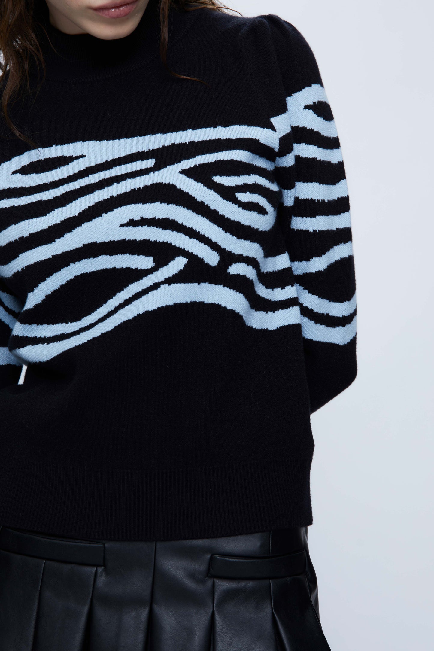 Black Wave Print Knitted Sweater