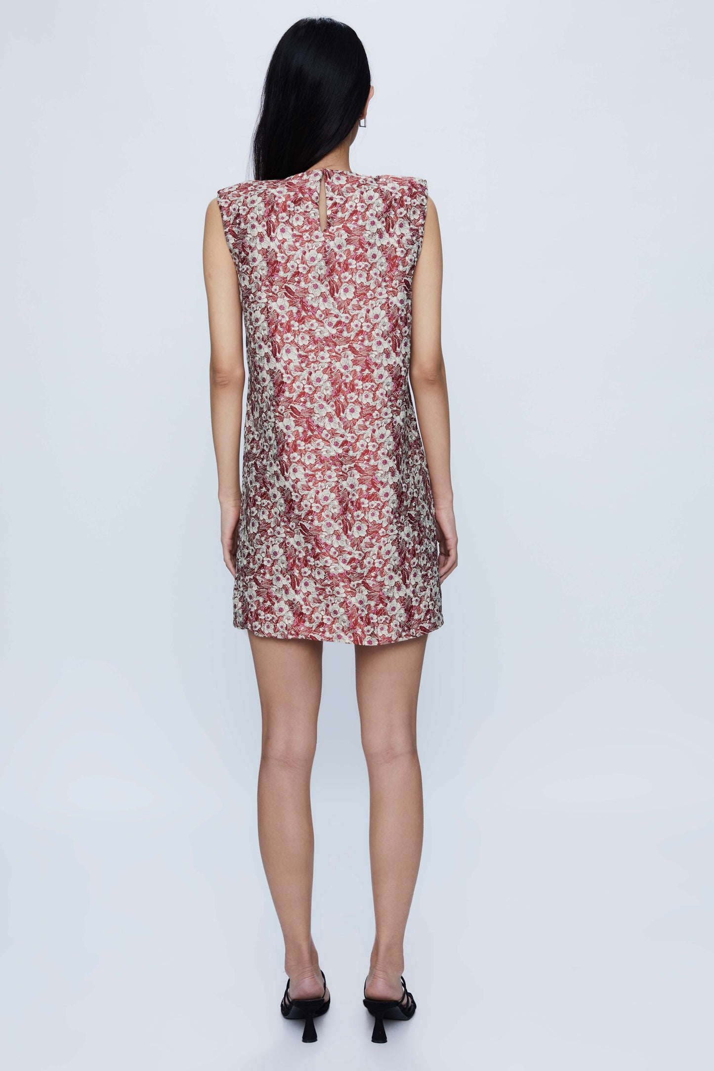 Vestido corto en jacquard con estampado de flores