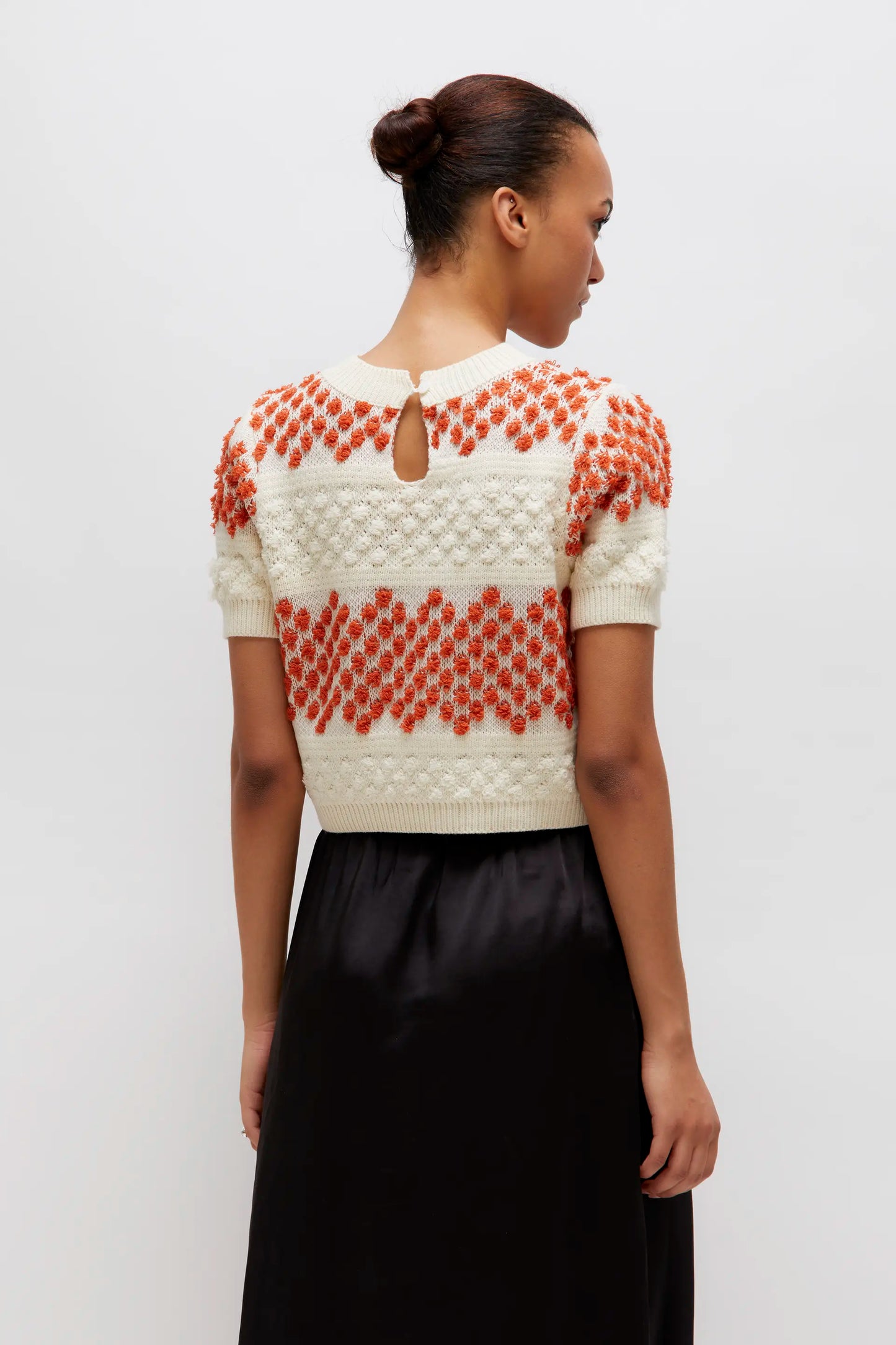Orange short sleeve knitted sweater
