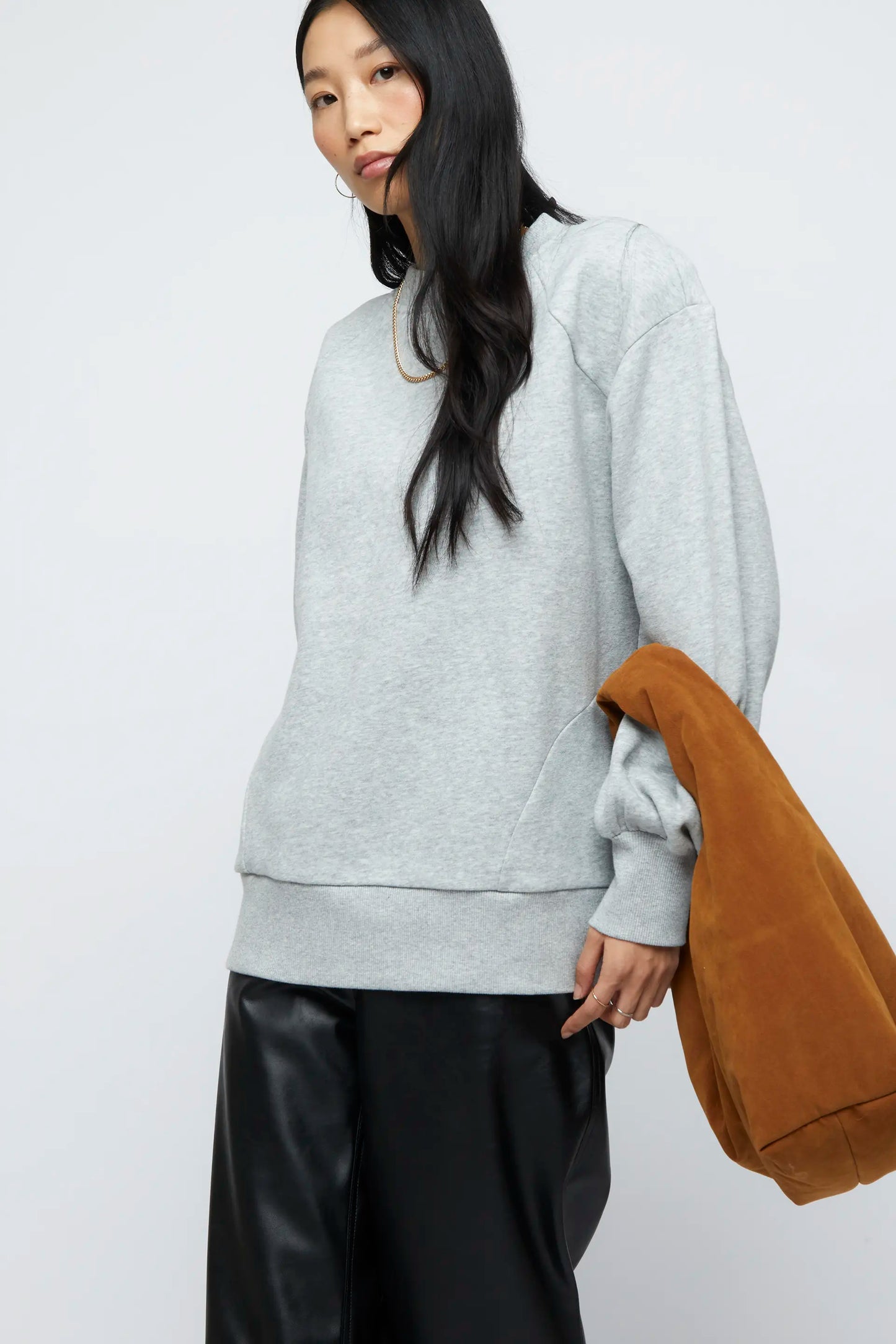 Oversized grey sweatshirt