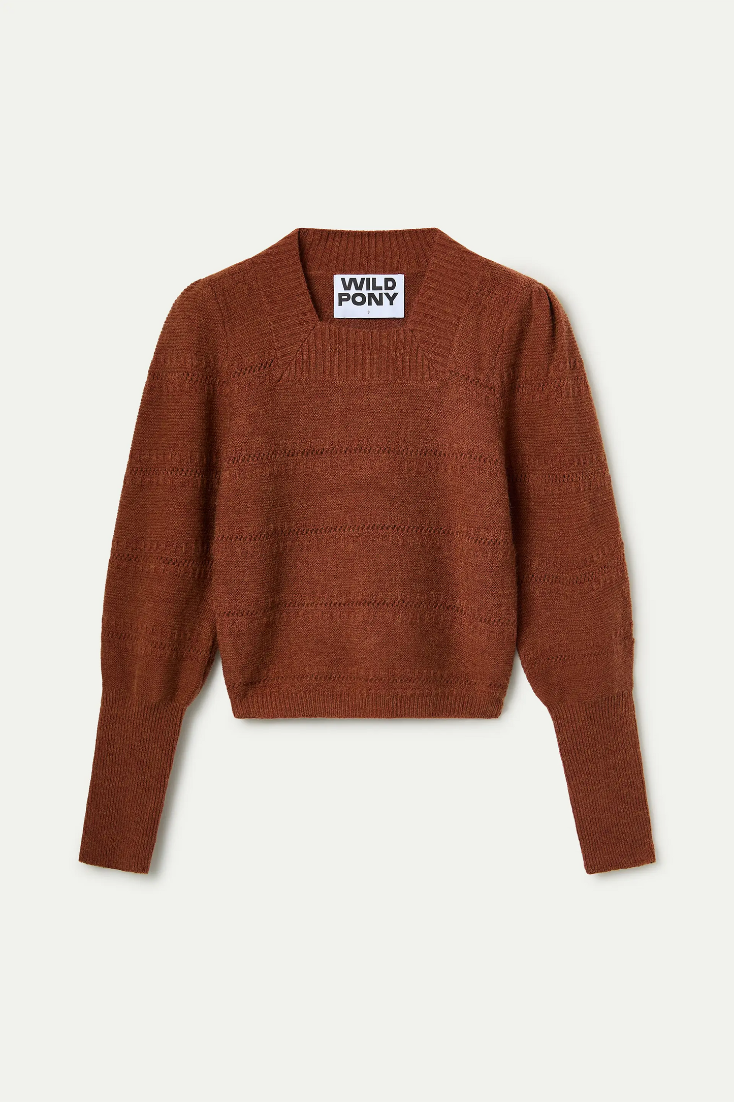 Top de punto marrón