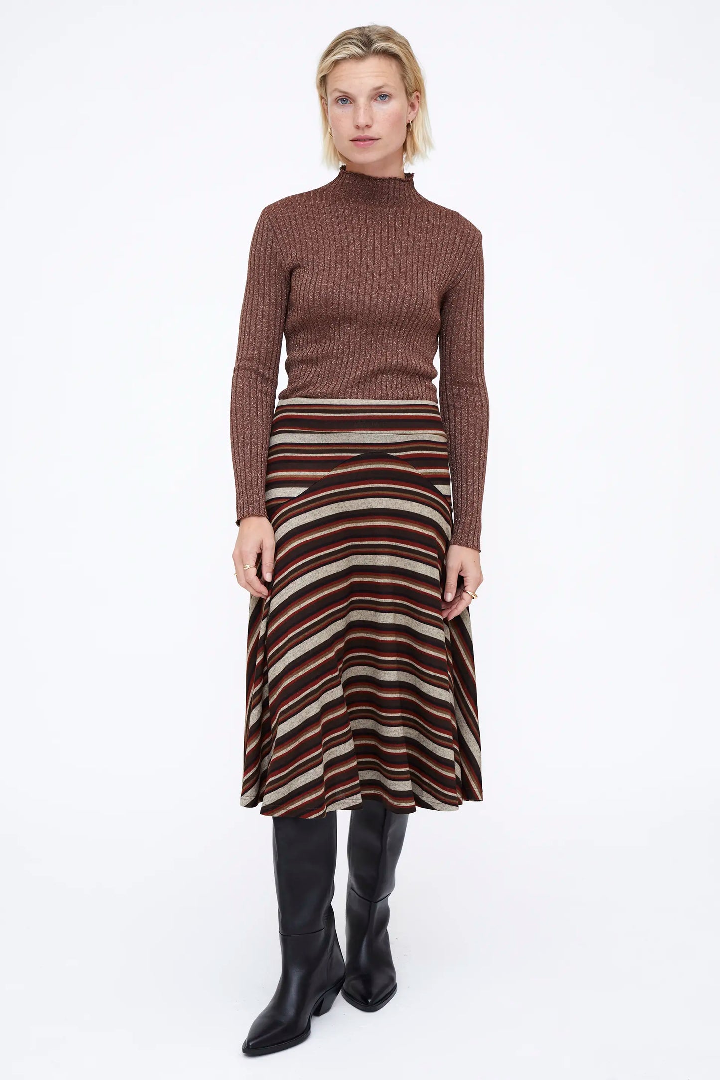 Brown ribbed knit top with Perkins collar