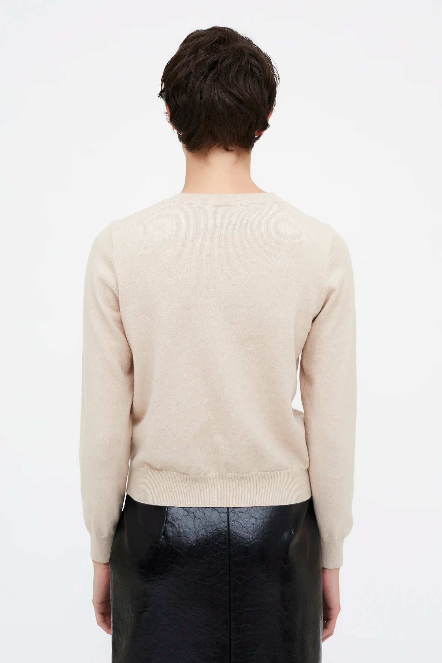 Cárdigan punto blanco con flores de lentejuelas