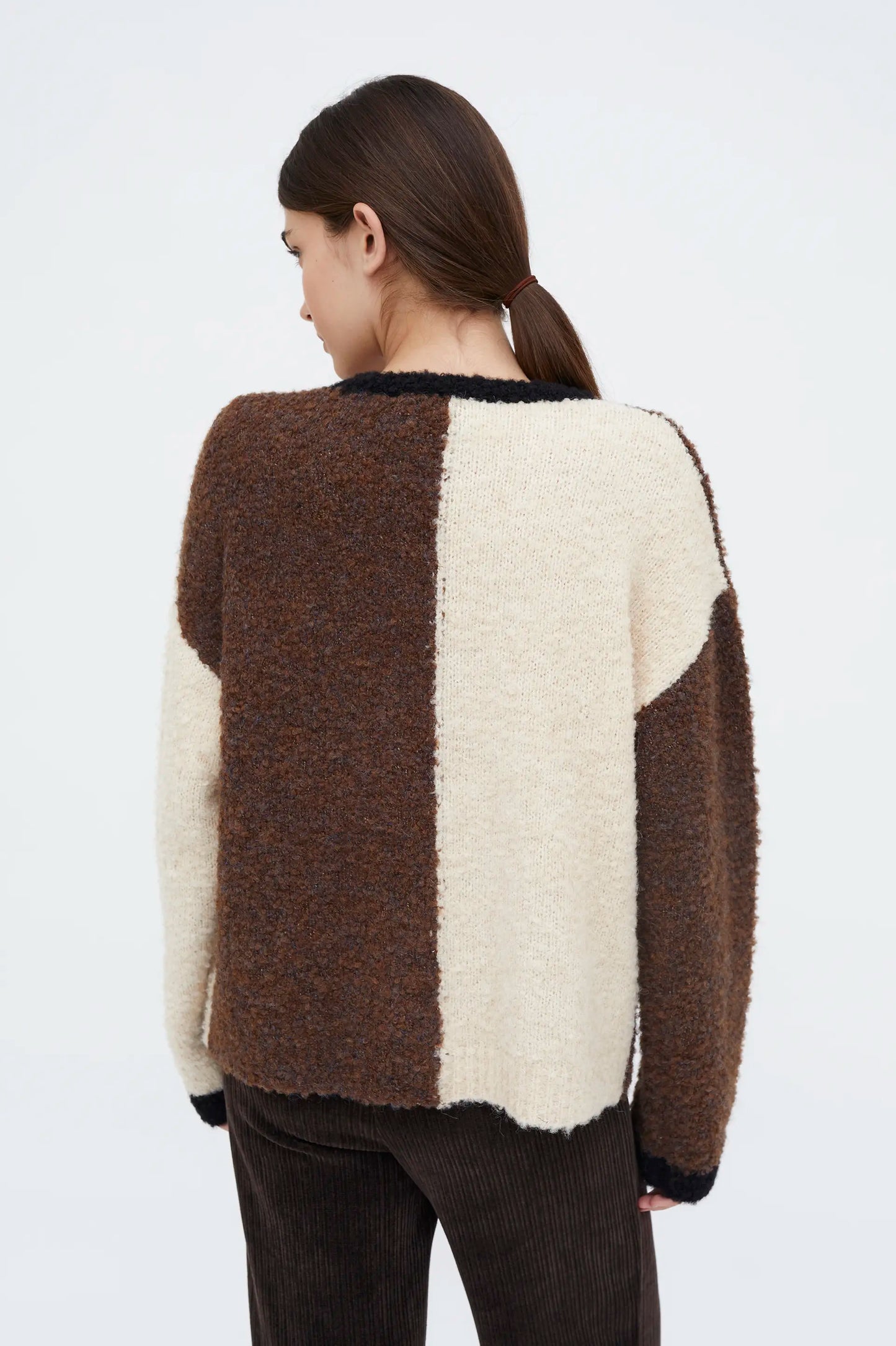 Jersey punto bicolor marrón y blanco