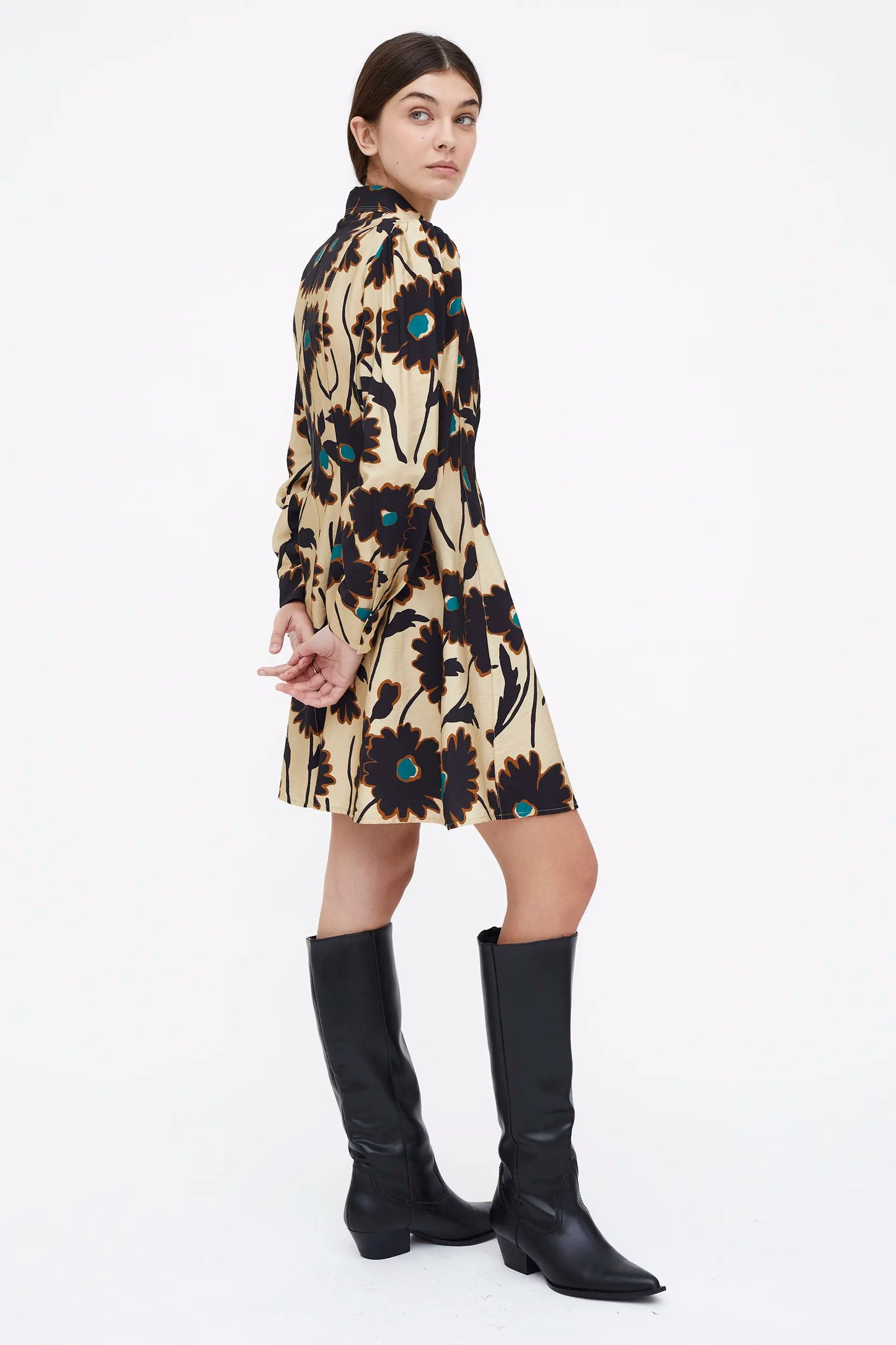 Vestido corto floral estampado Giardina