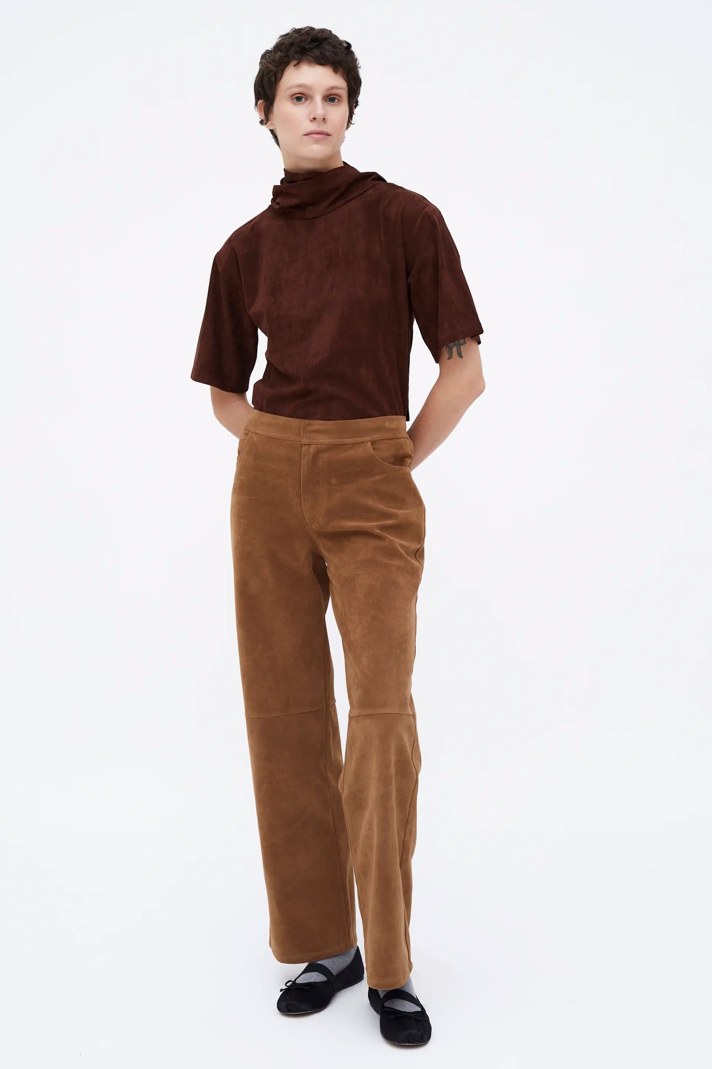 Pantalón recto ante camel