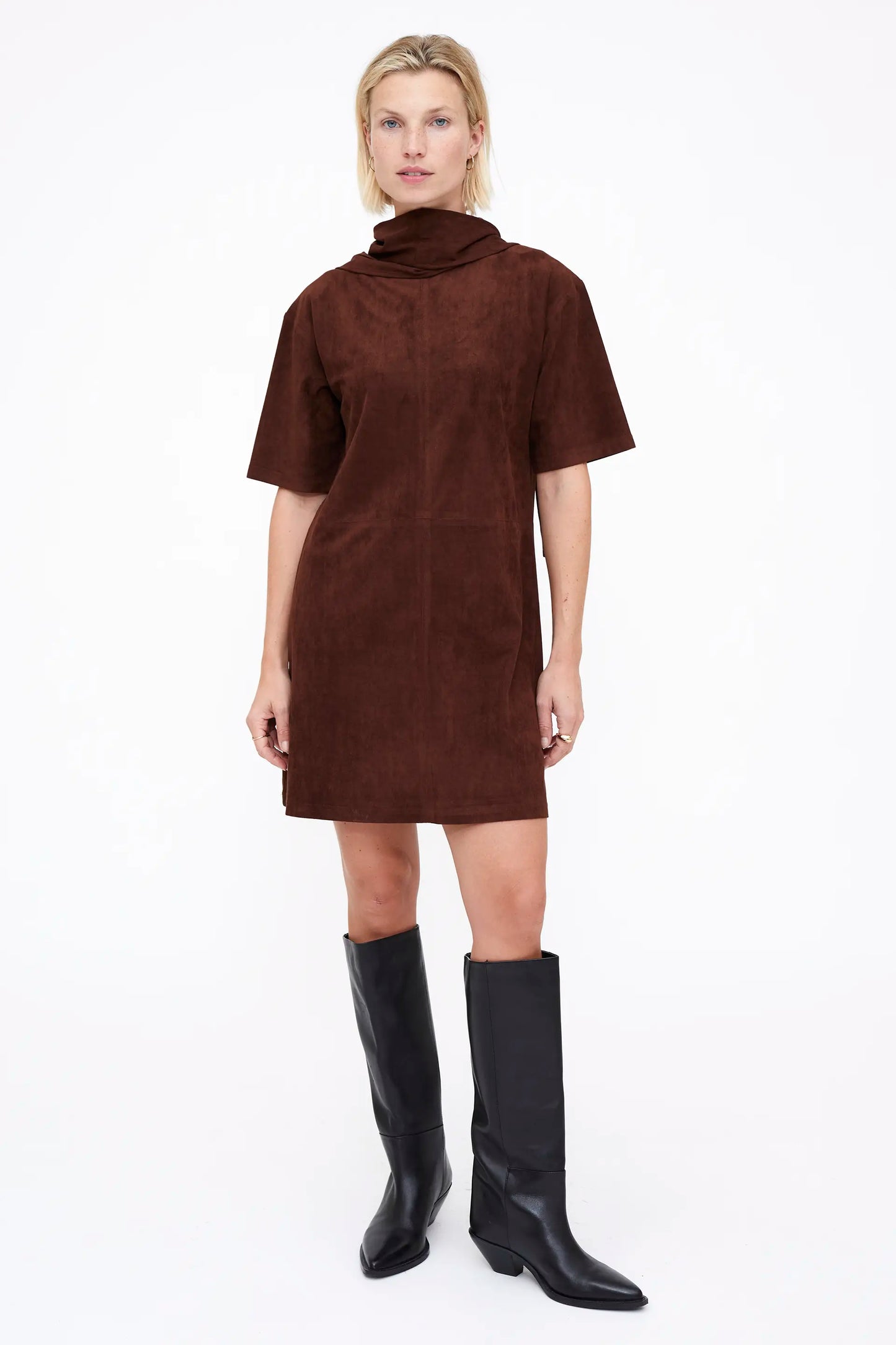 Vestido corto ante marrón