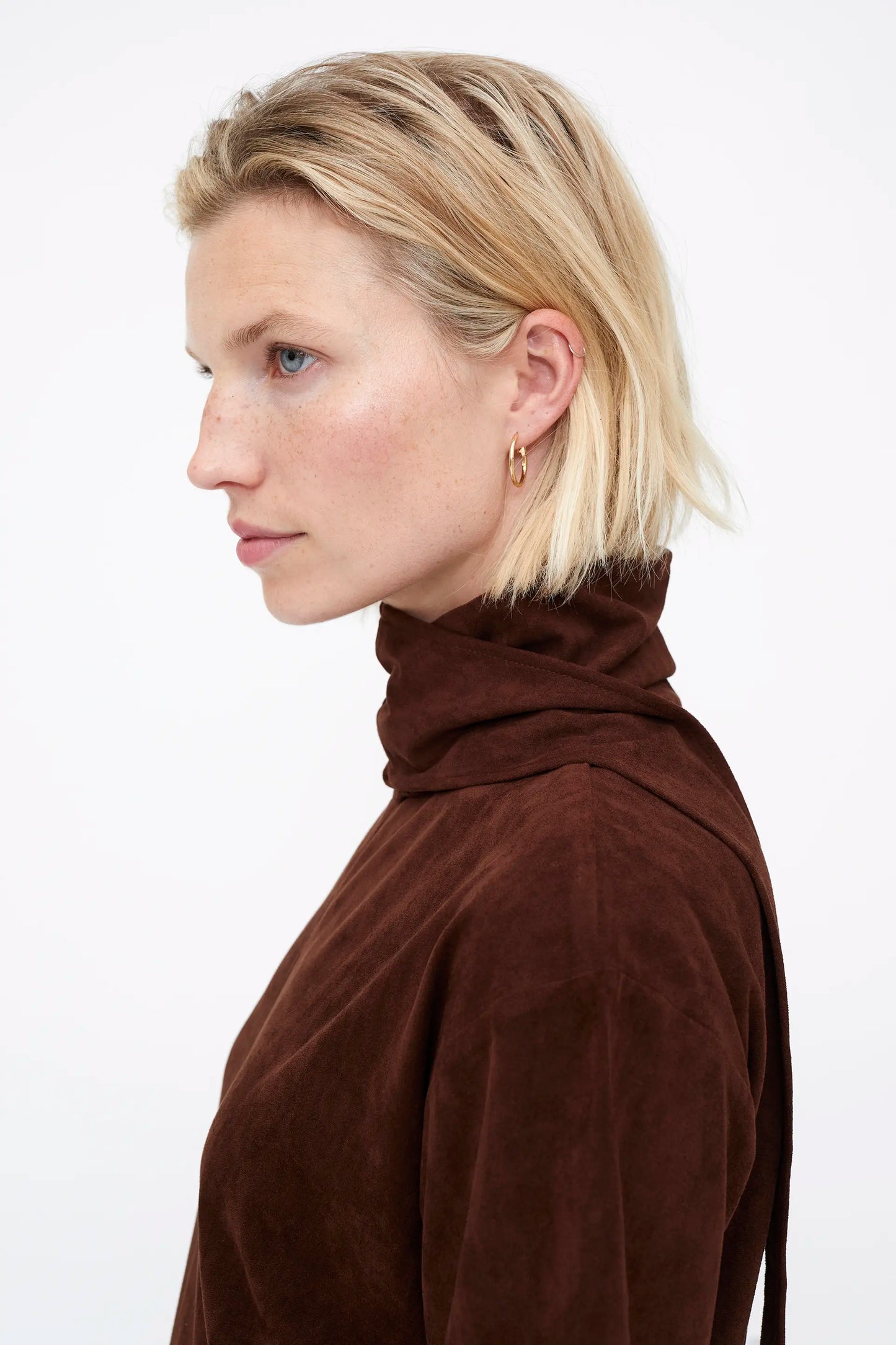 Vestido corto ante marrón