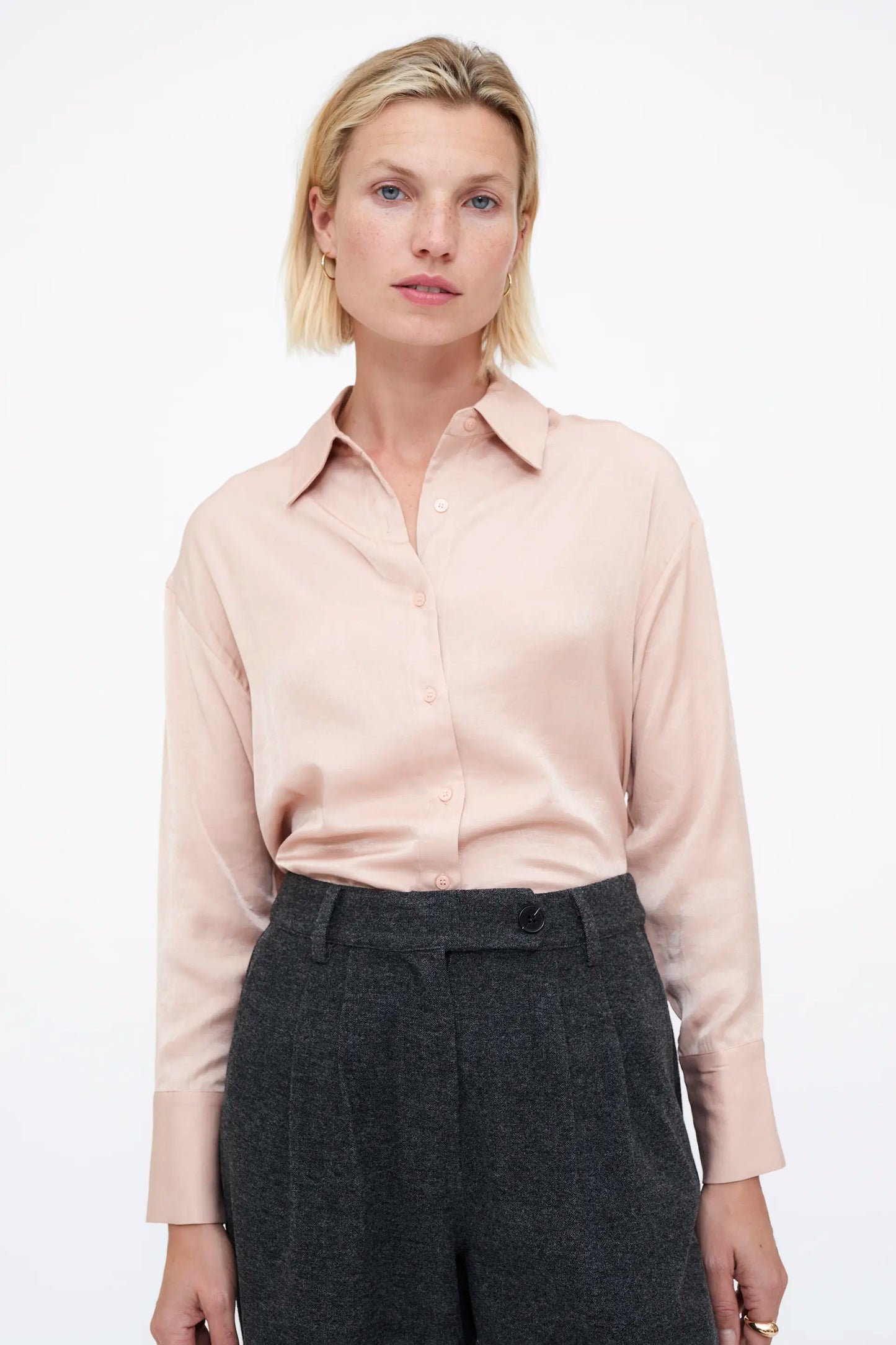 Camisa rosa crepé satinado