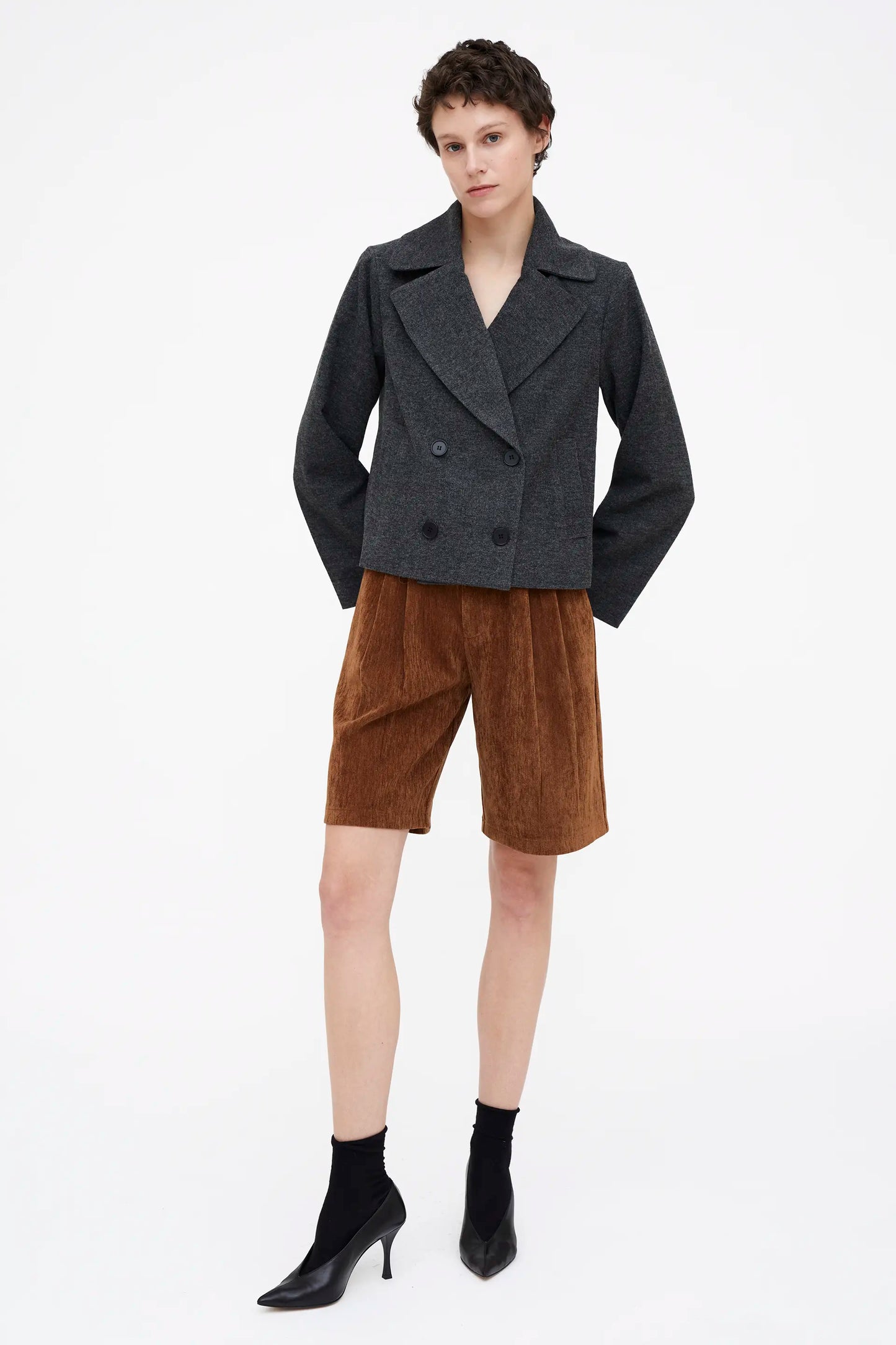 Chaqueta cruzada gris