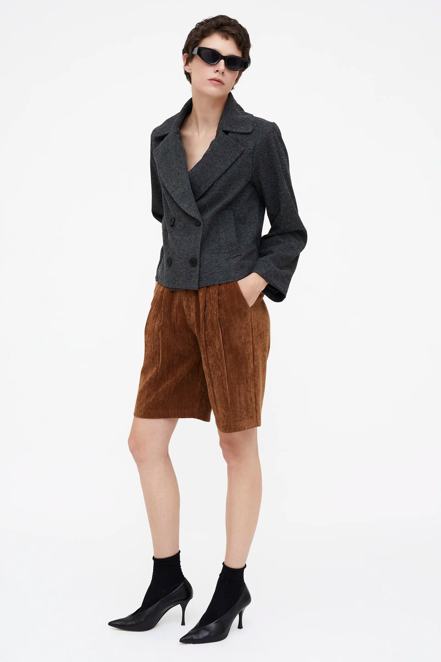 Chaqueta cruzada gris