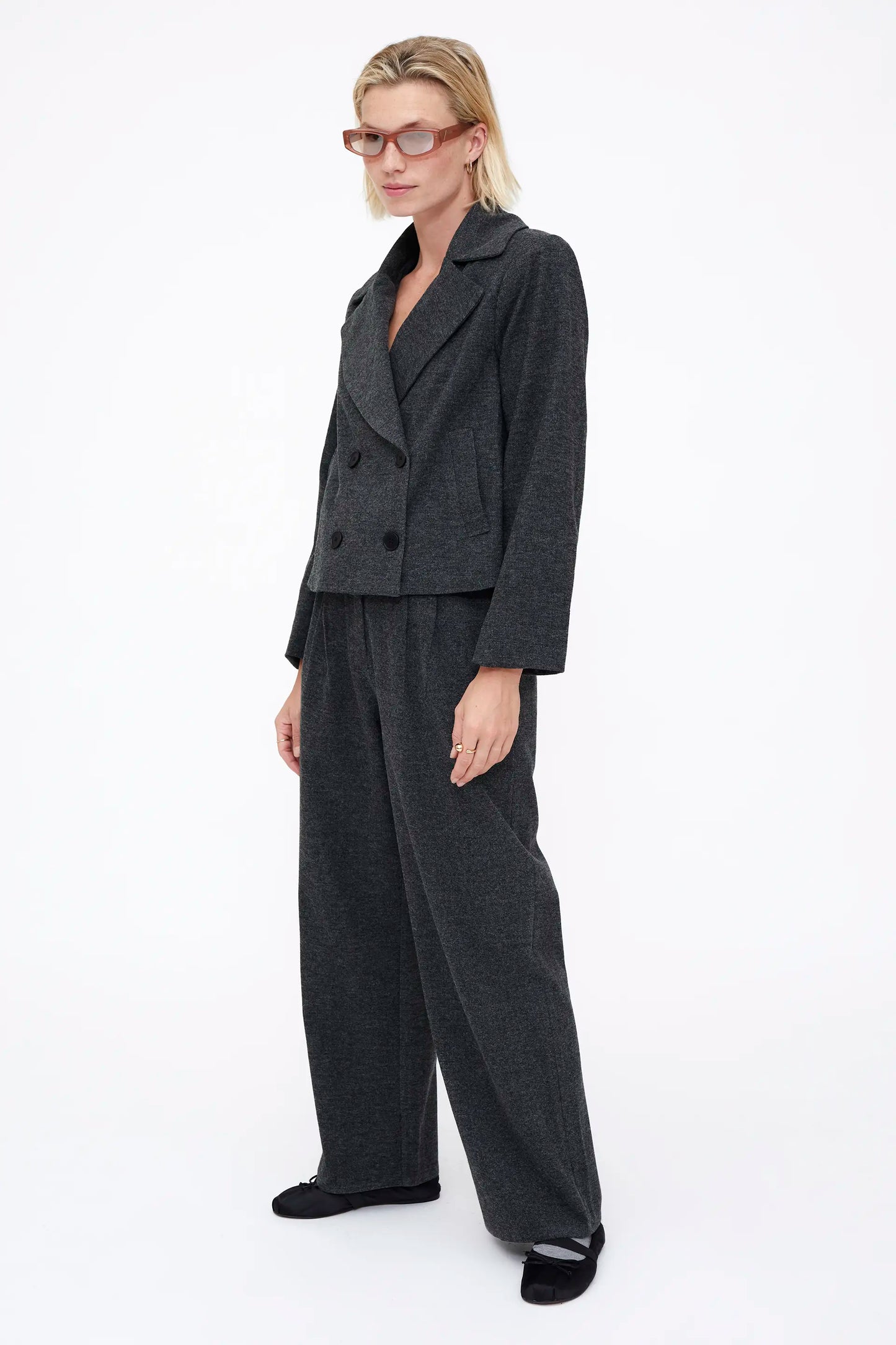 Chaqueta cruzada gris