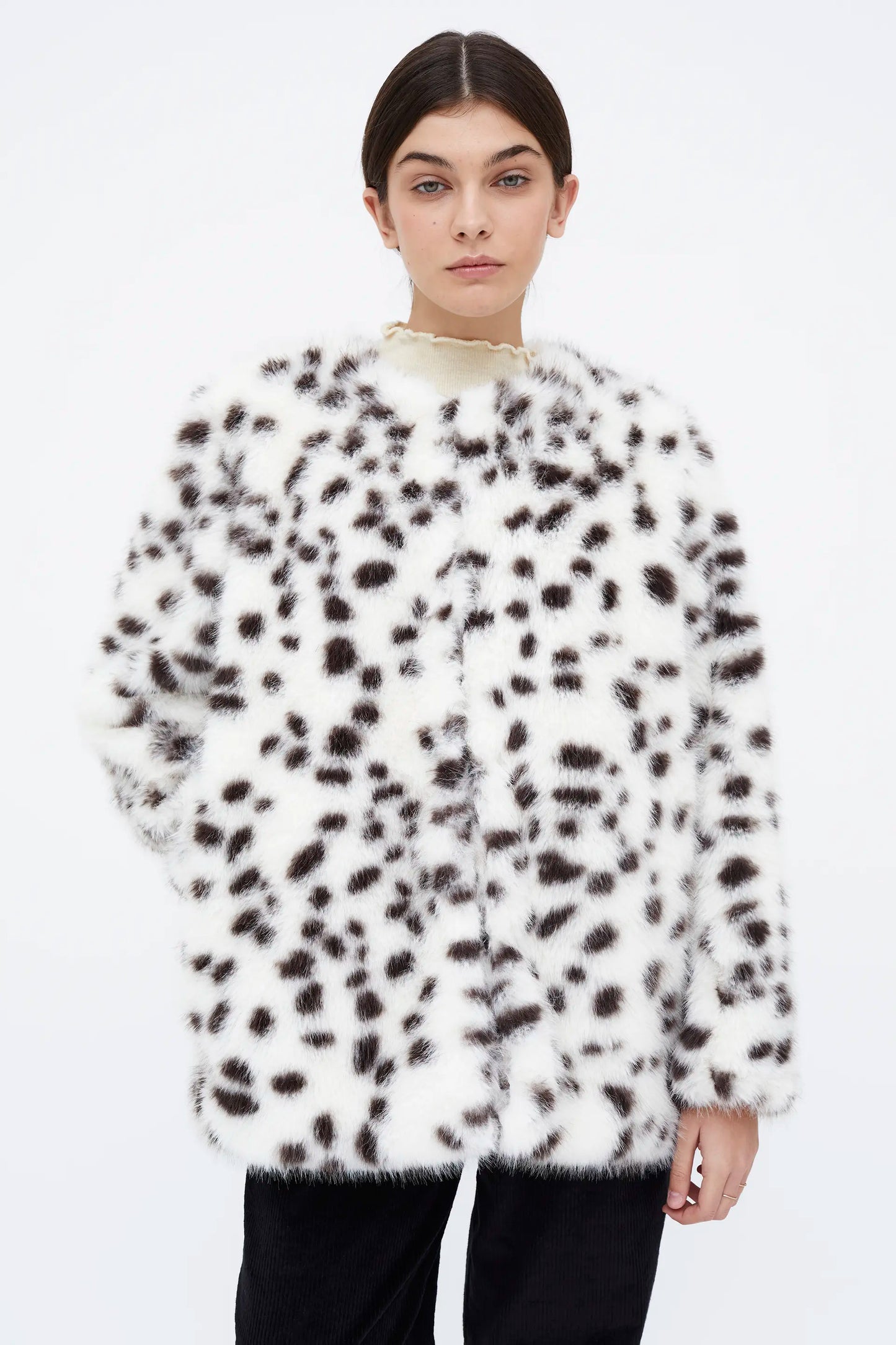 Abrigo efecto pelo animal print