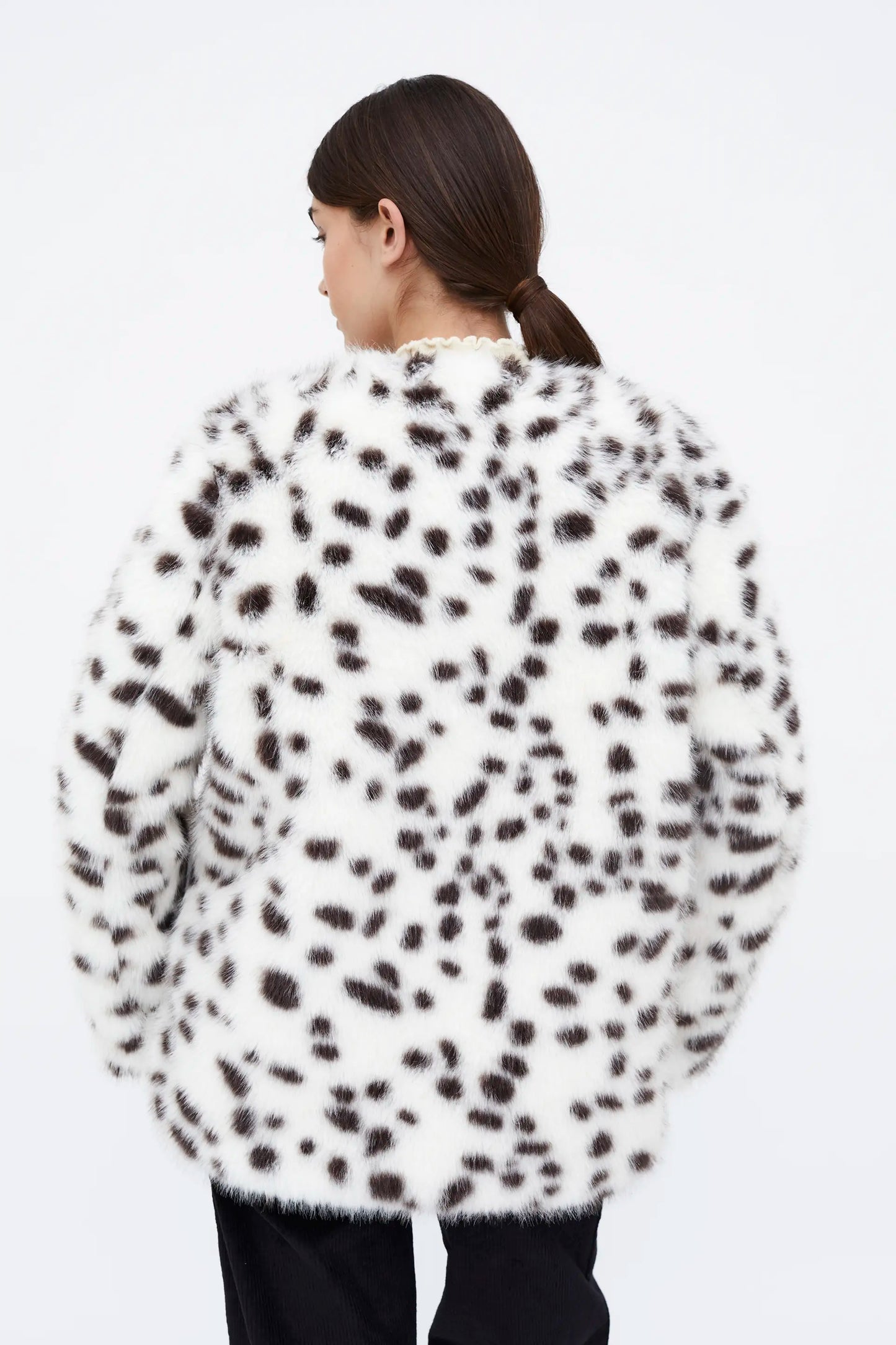 Abrigo efecto pelo animal print