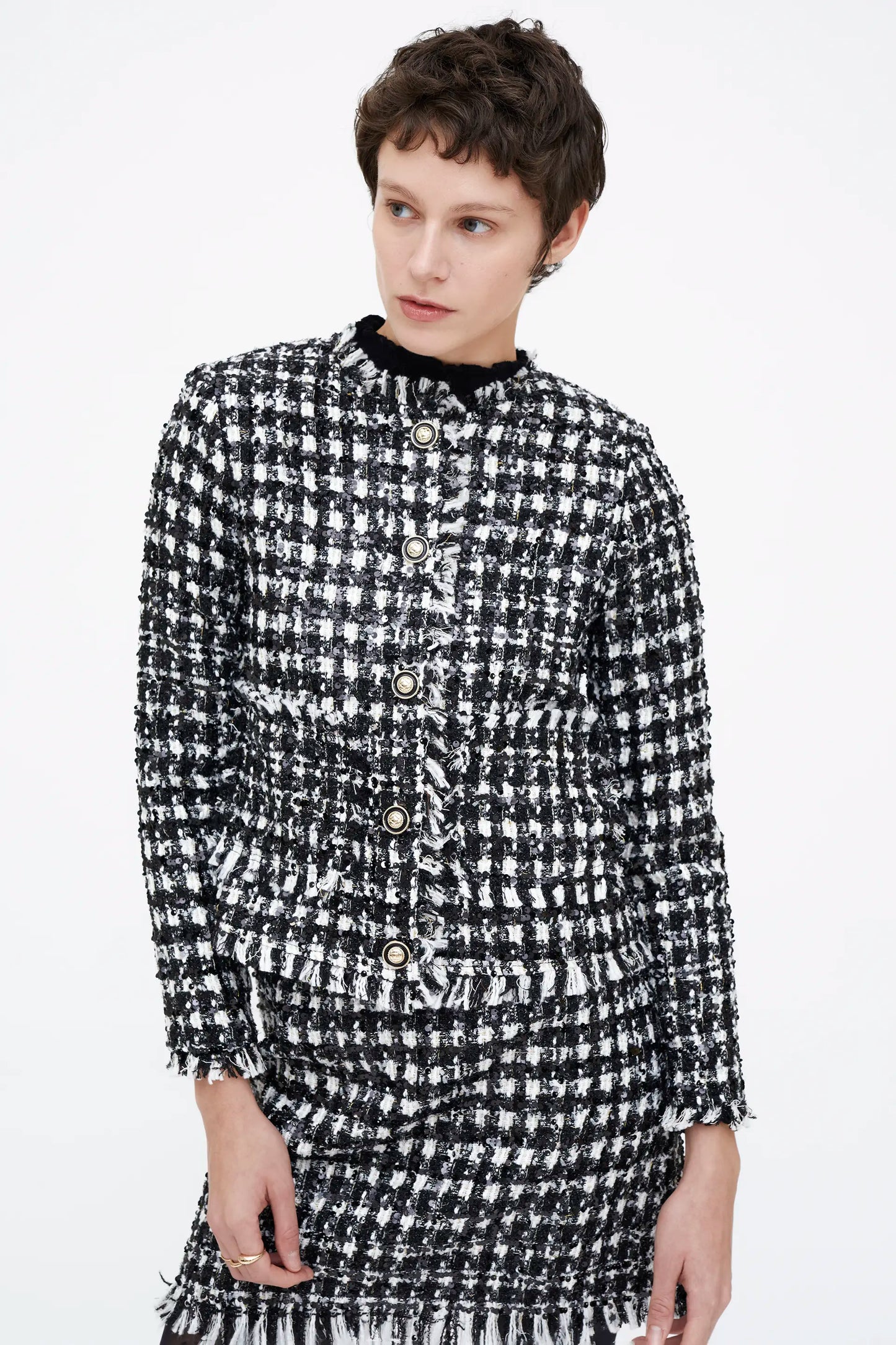 Chaqueta tweed blanco y negro