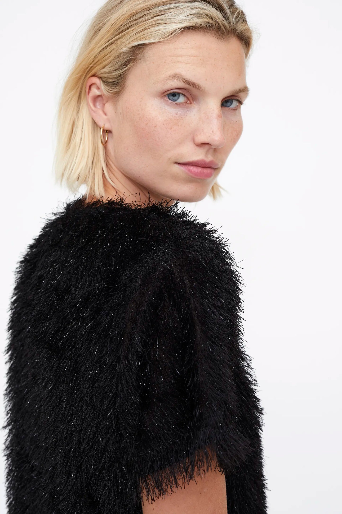 Top negro con hilos Lurex