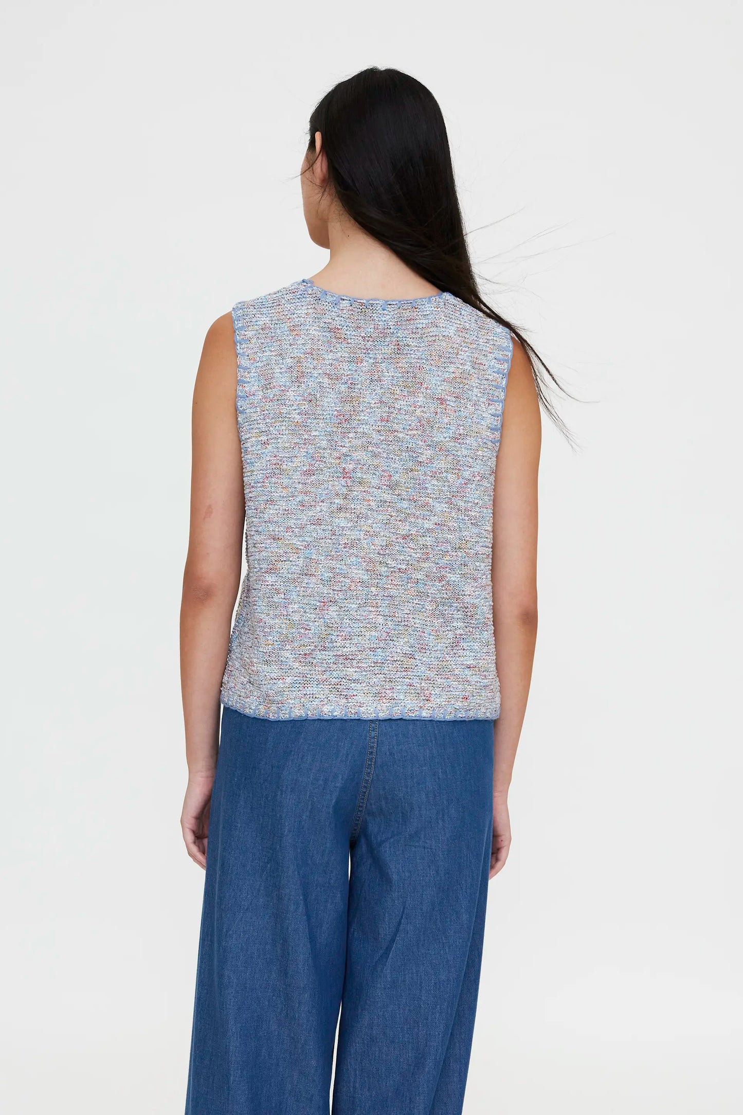 Multicolored knitted vest