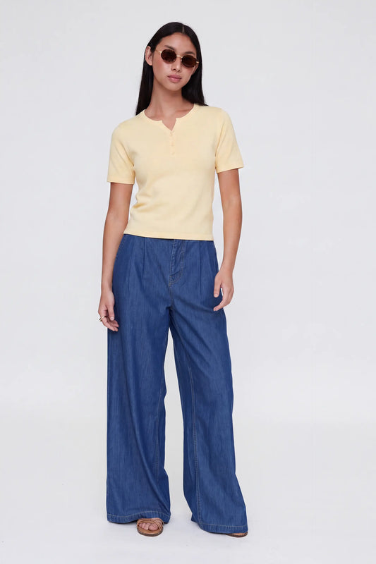 Top mezcla algodón amarillo claro