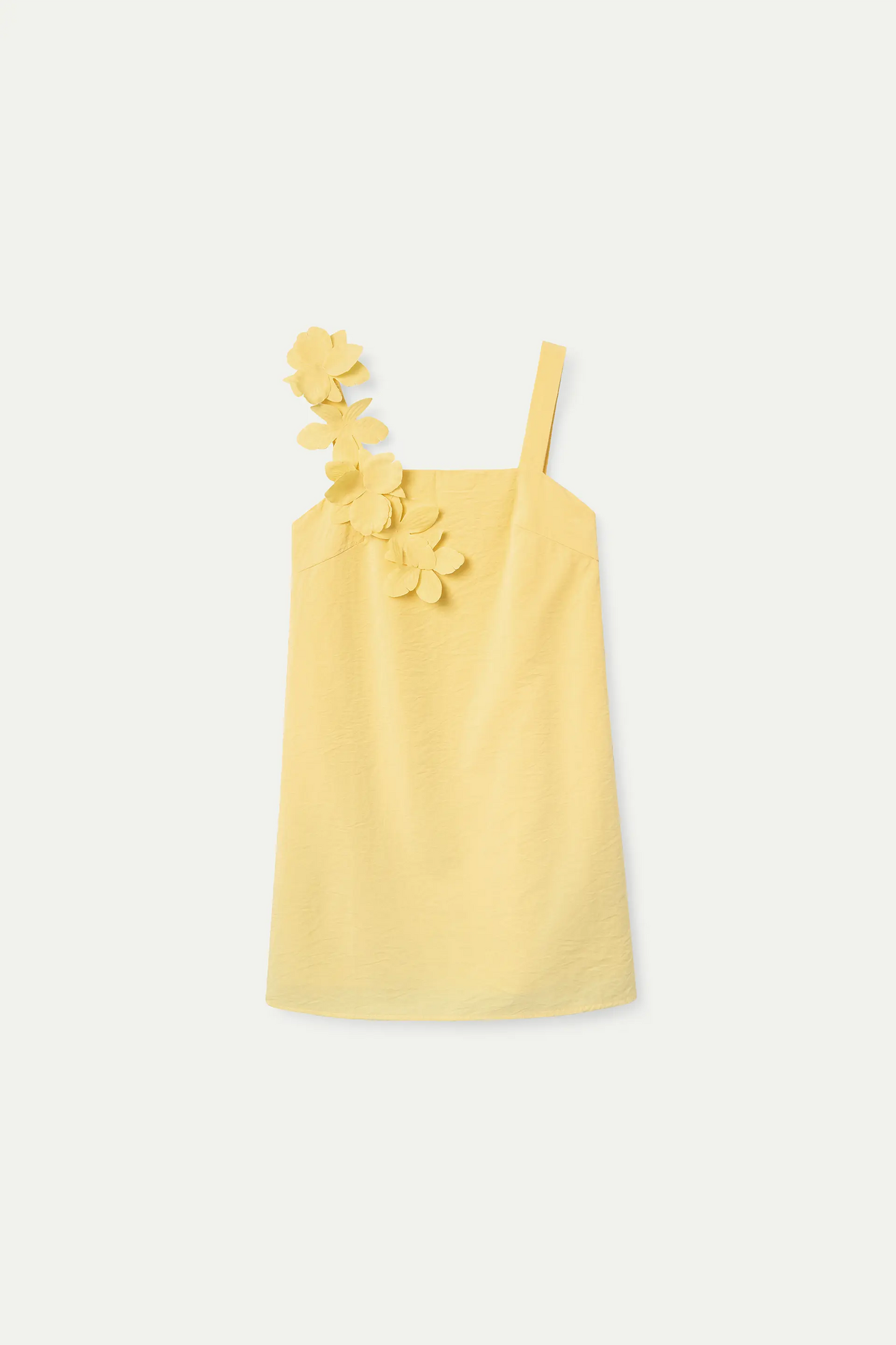 Vestido corto con detalle floral amarillo