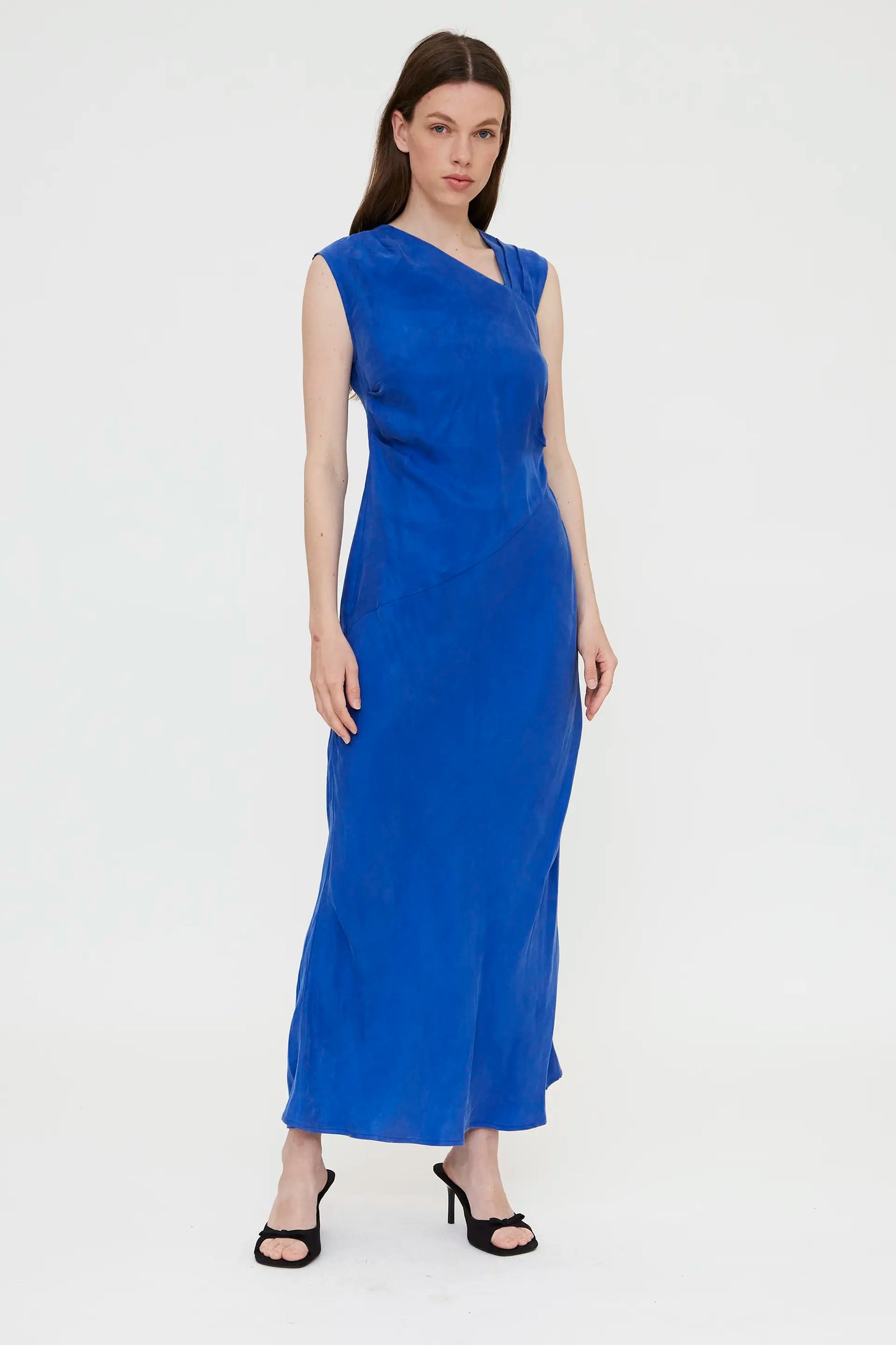 Vestido largo crepé azul