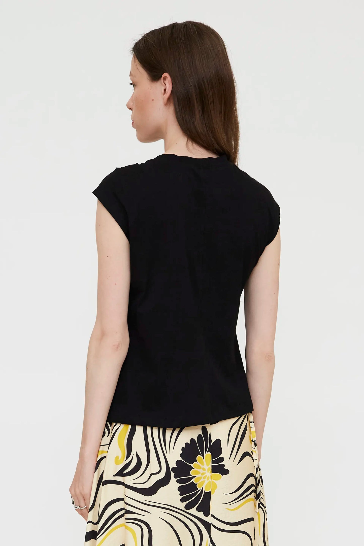 Black knotted t-shirt, 100% cotton