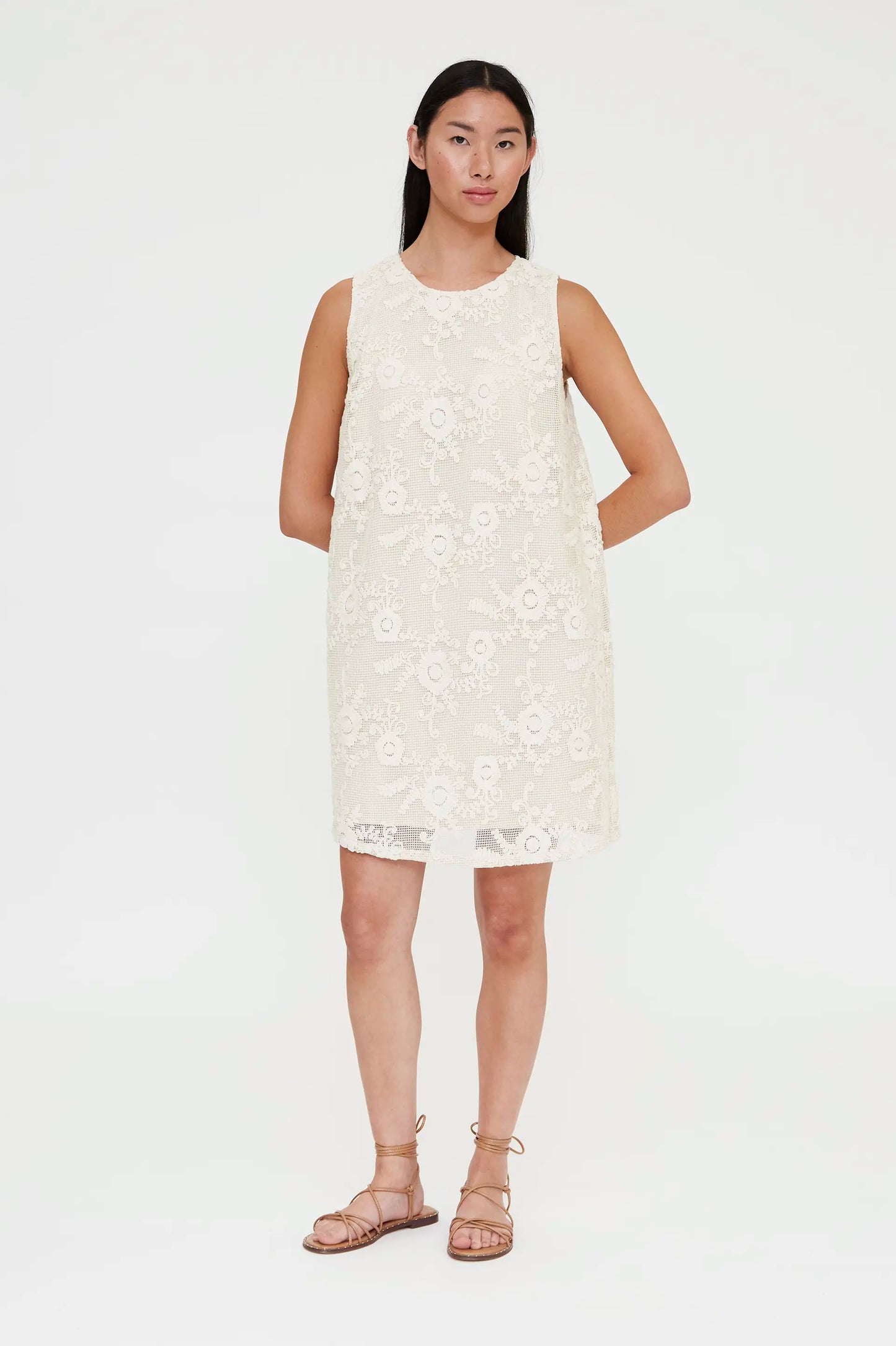 Vestido corto 100% algodón crochet blanco roto