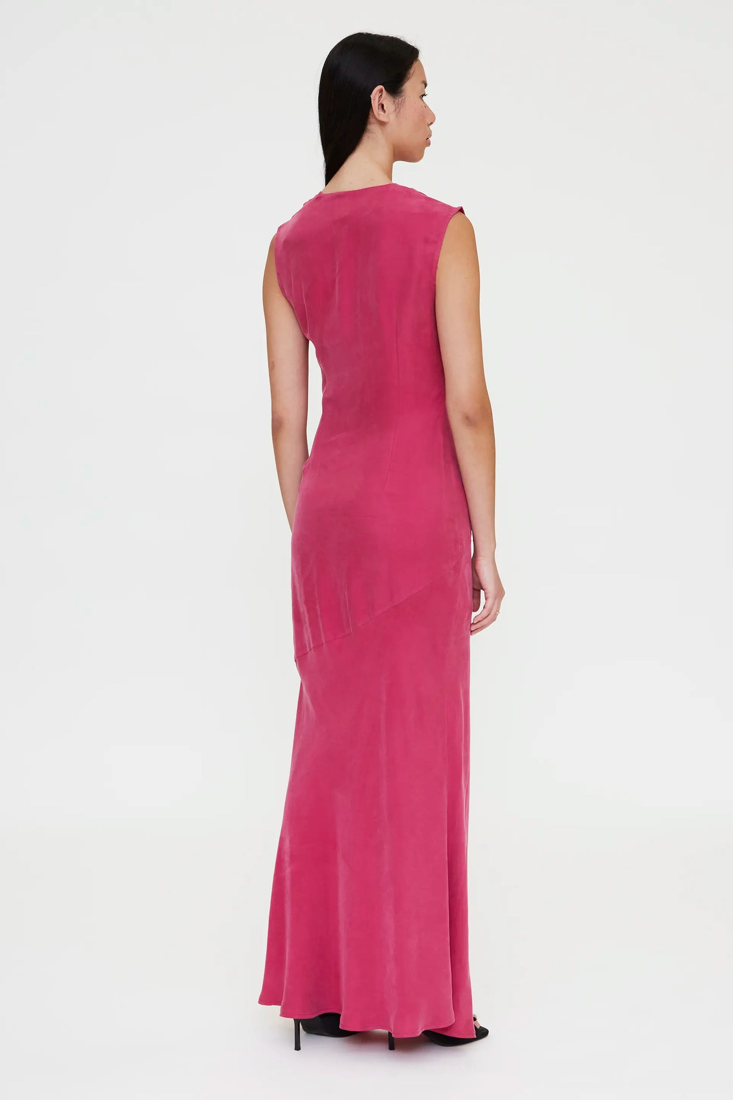 Vestido largo asimétrico fucsia