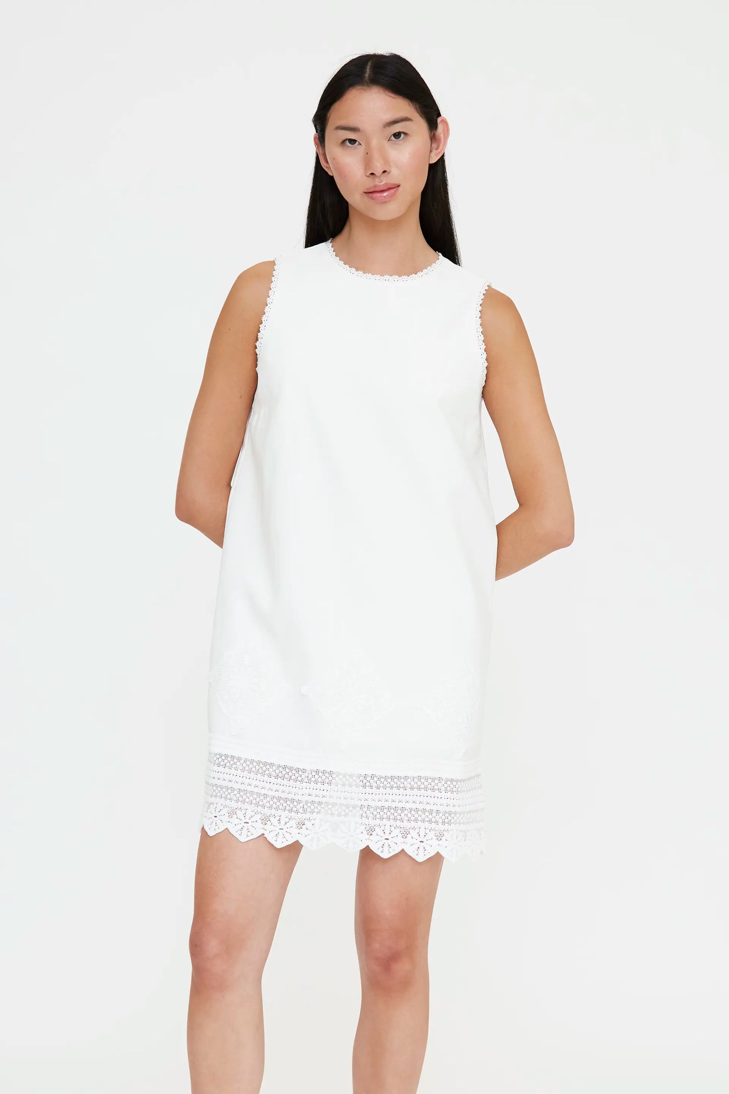 Short white dress with lace