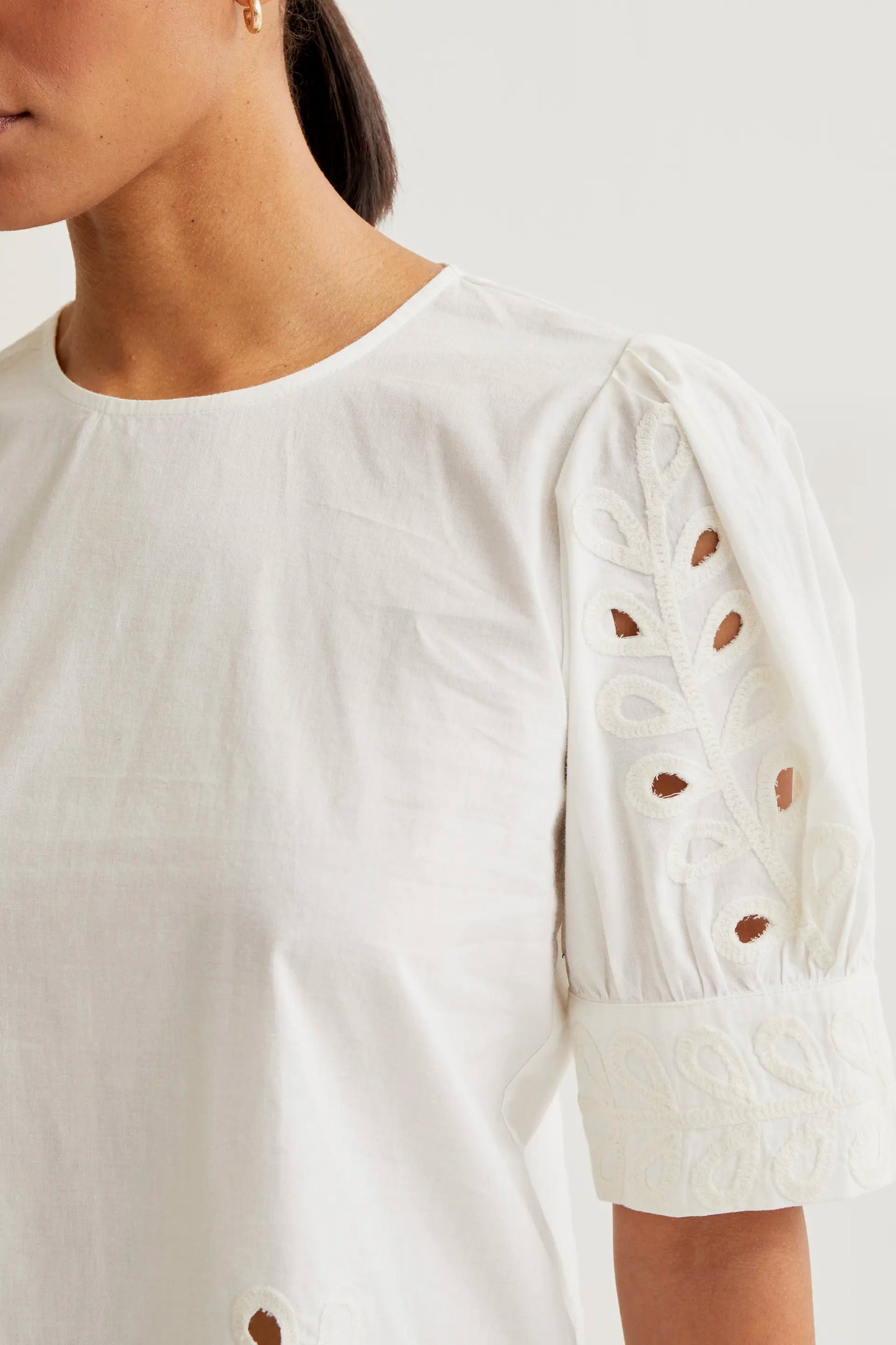 Top 100% off-white cotton