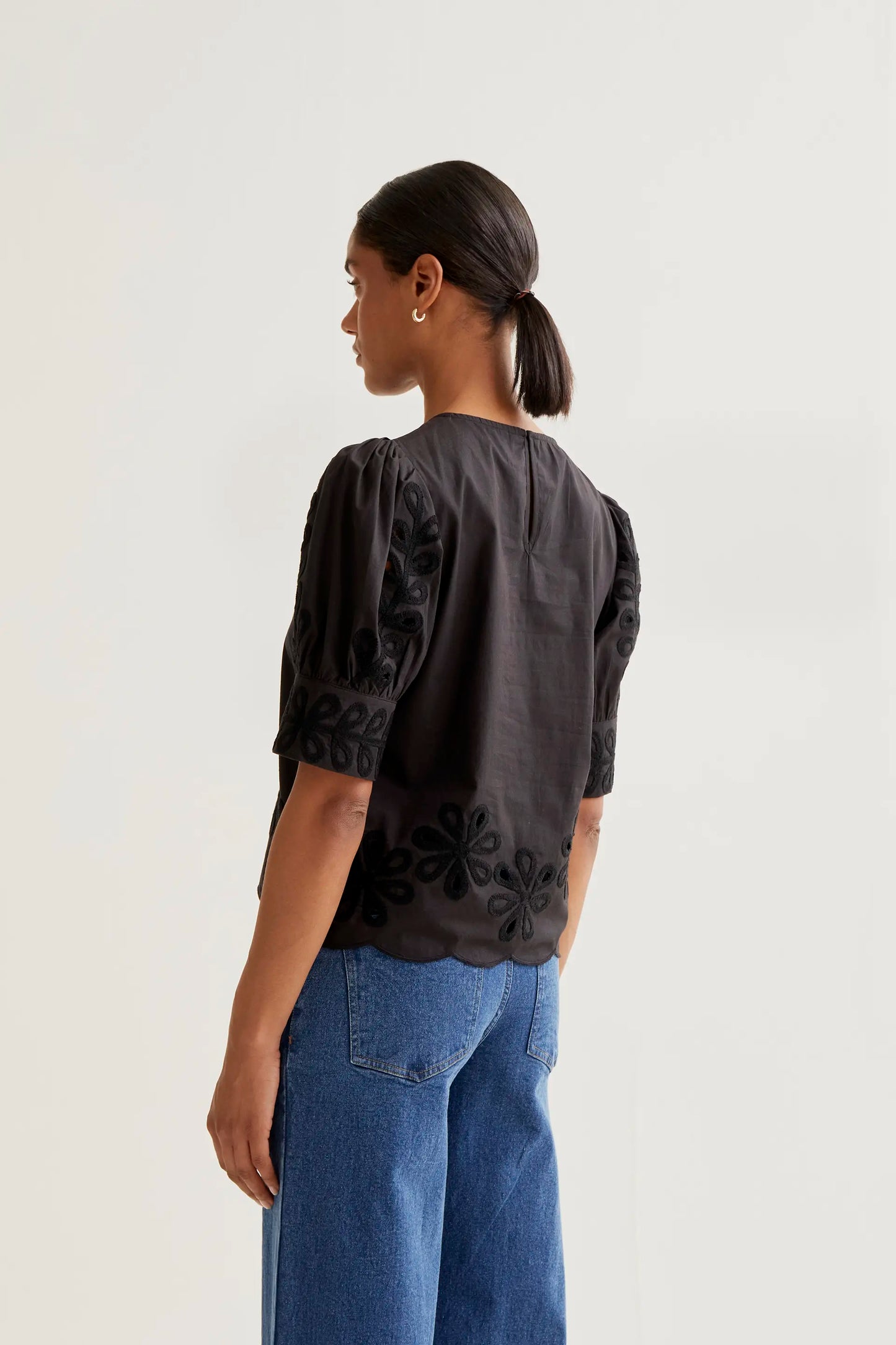 Top 100% cotton black