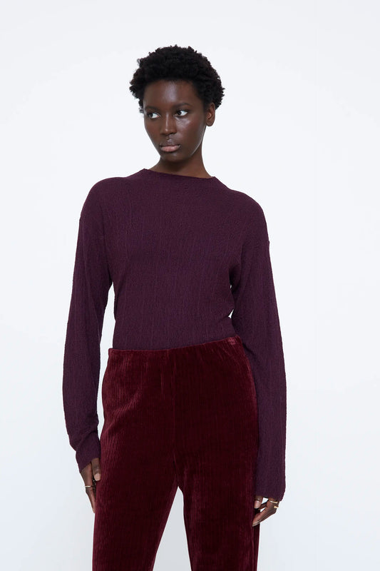 Jersey con textura berenjena