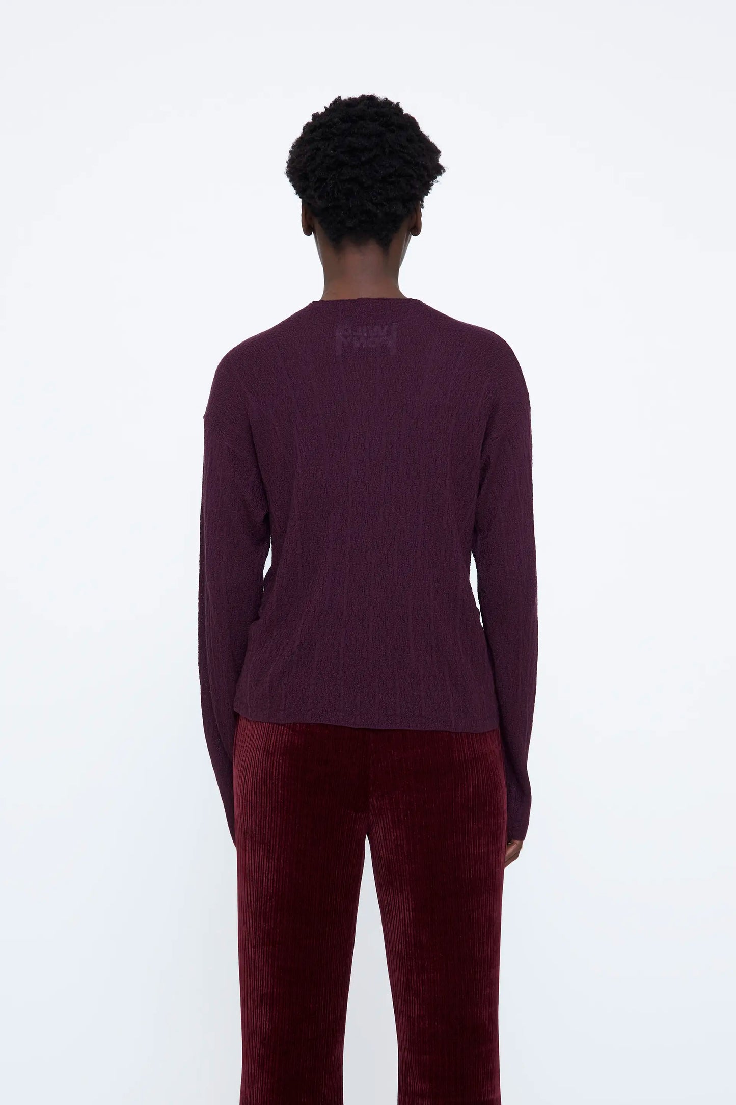 Jersey con textura berenjena