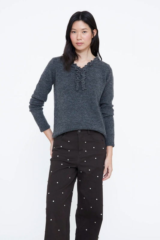 Grey knit sweater with mini ruffles
