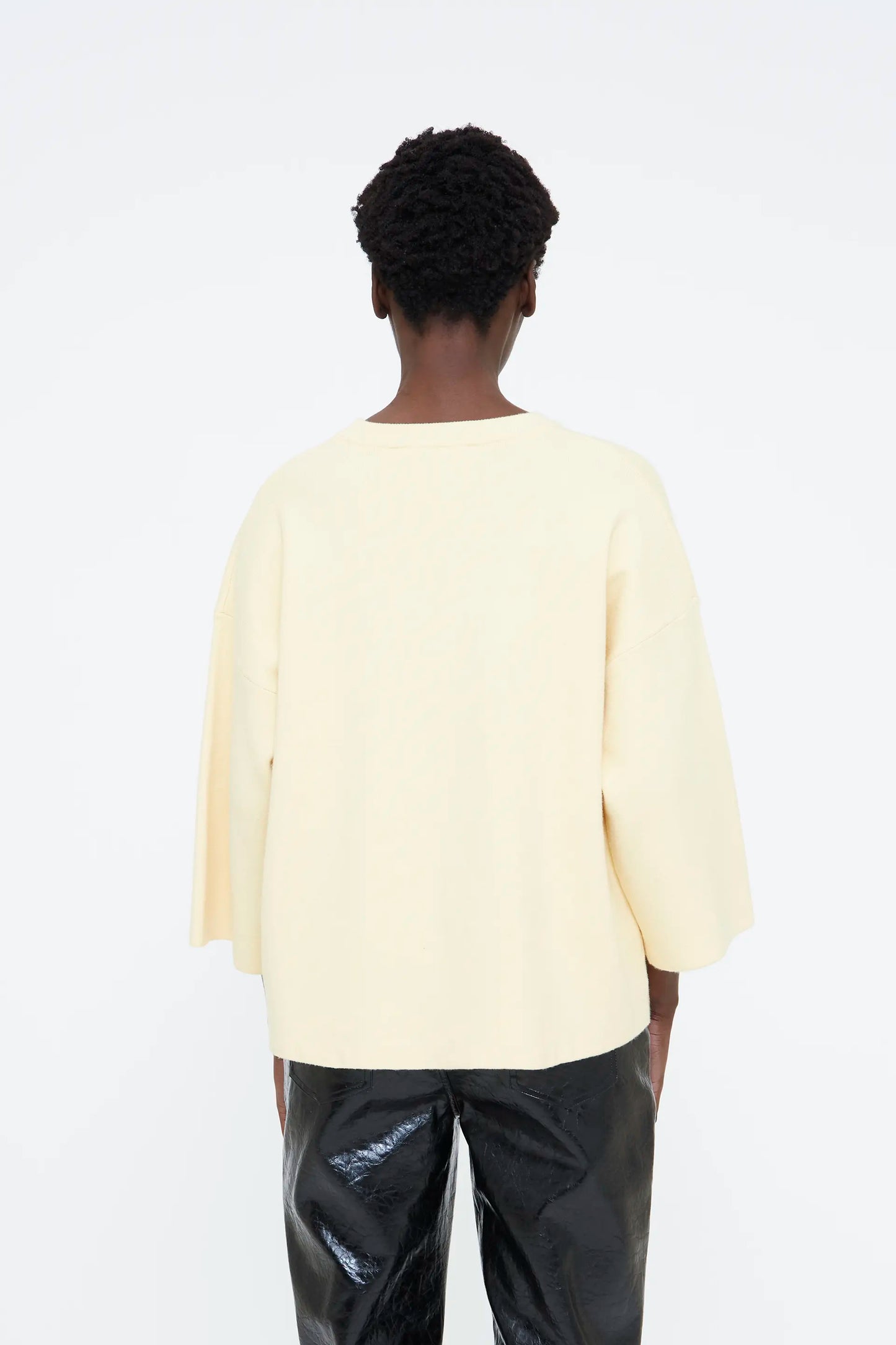 Jersey básico amarillo claro
