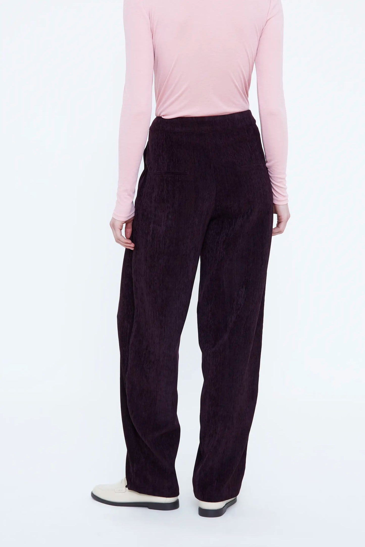 Pantalón terciopelo burdeos