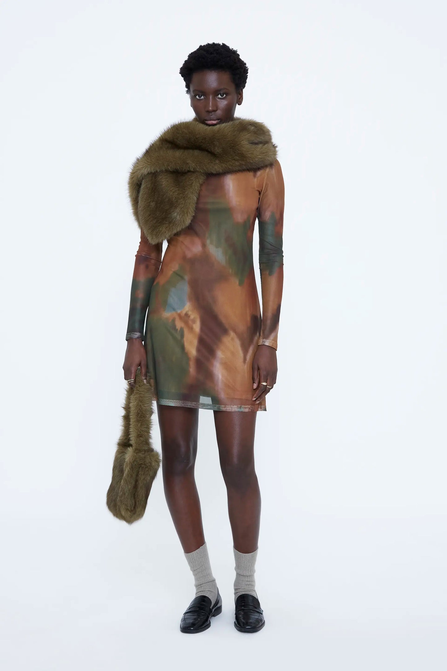 Short dress with Maple print