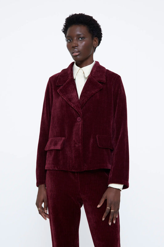 Blazer terciopelo burdeos