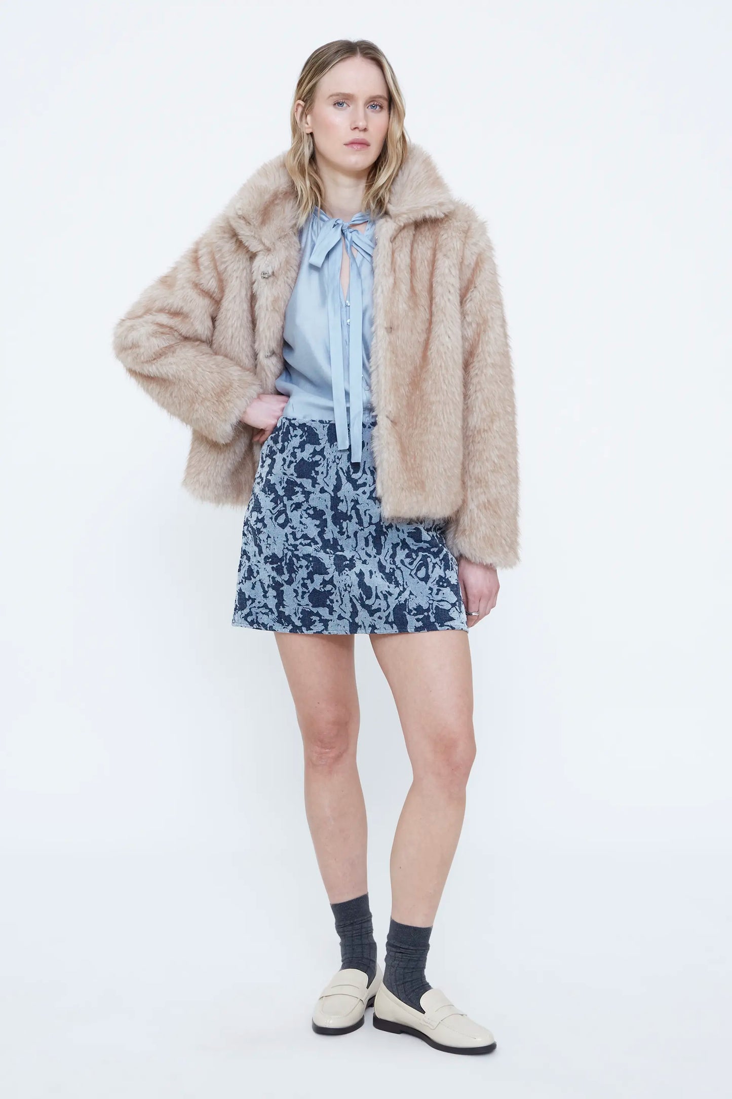 Falda corta  jacquard azul marino