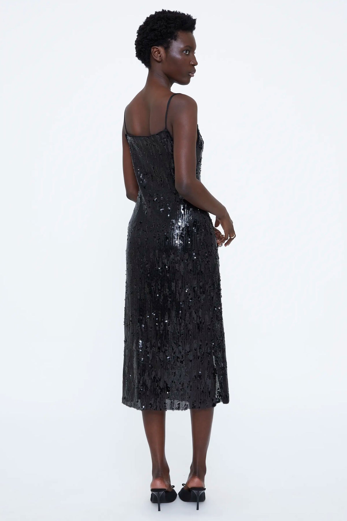 Vestido midi de lentejuelas negro