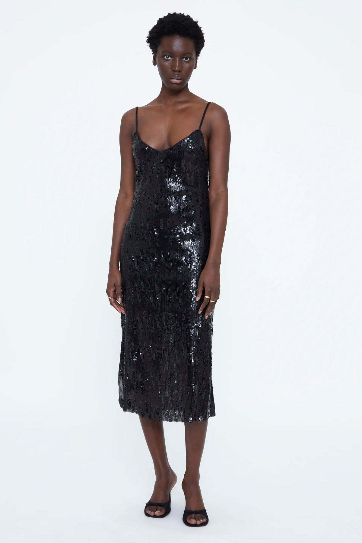 Vestido midi de lentejuelas negro