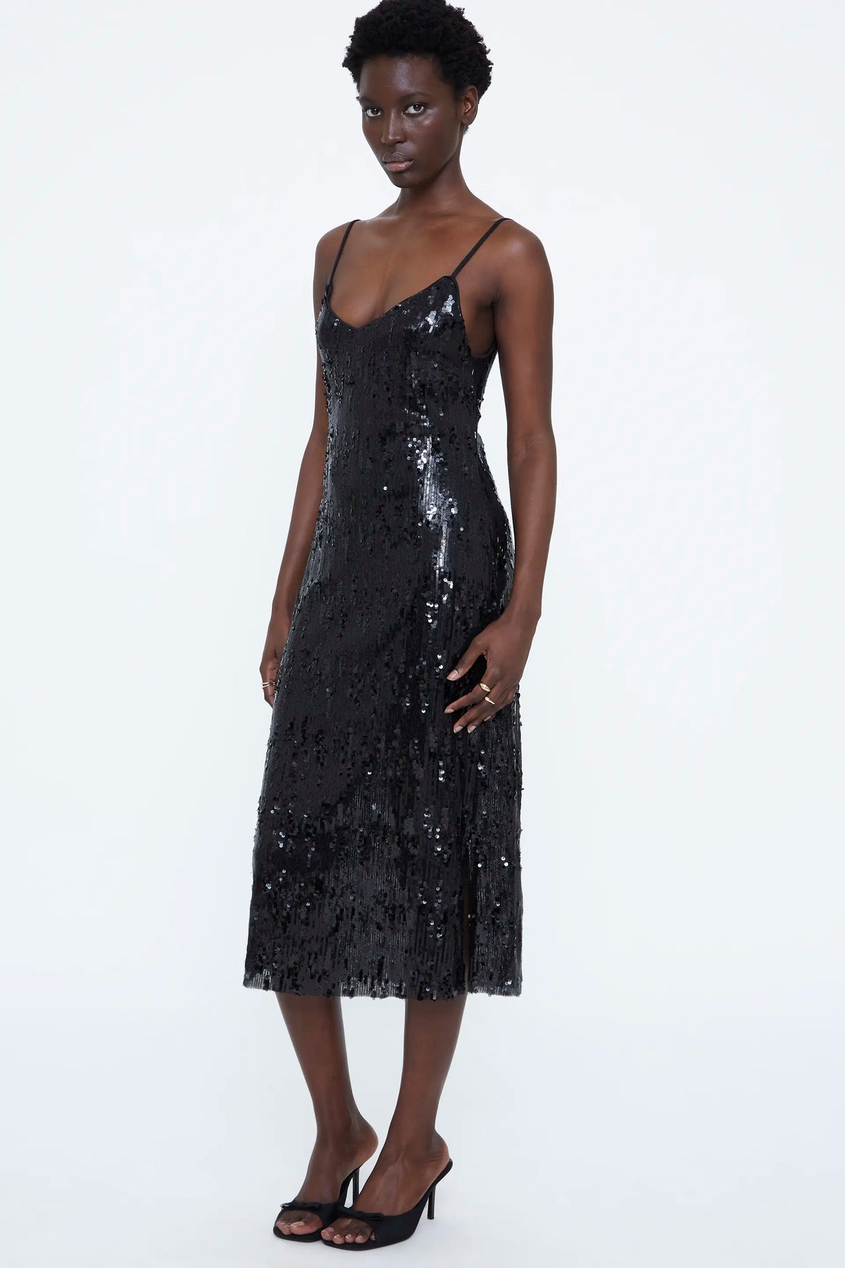 Vestido midi de lentejuelas negro