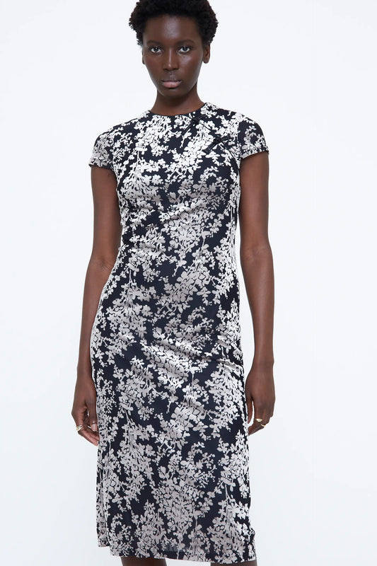 Vestido midi con estampado Devore blanco y negro