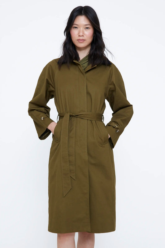 Gabardina verde oliva