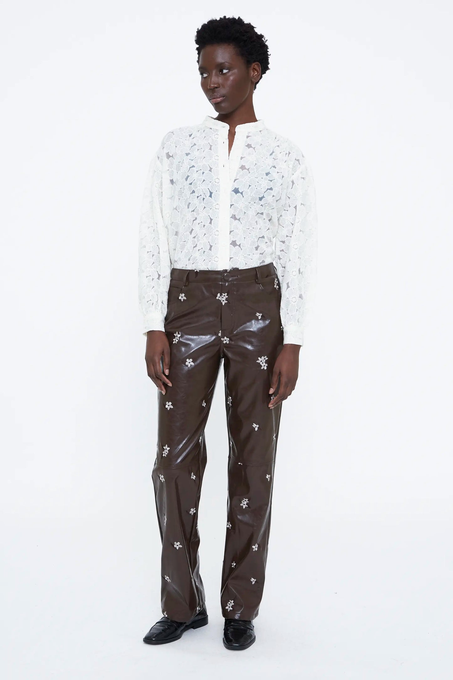 Off-white cotton blend shirt with floral embroidery
